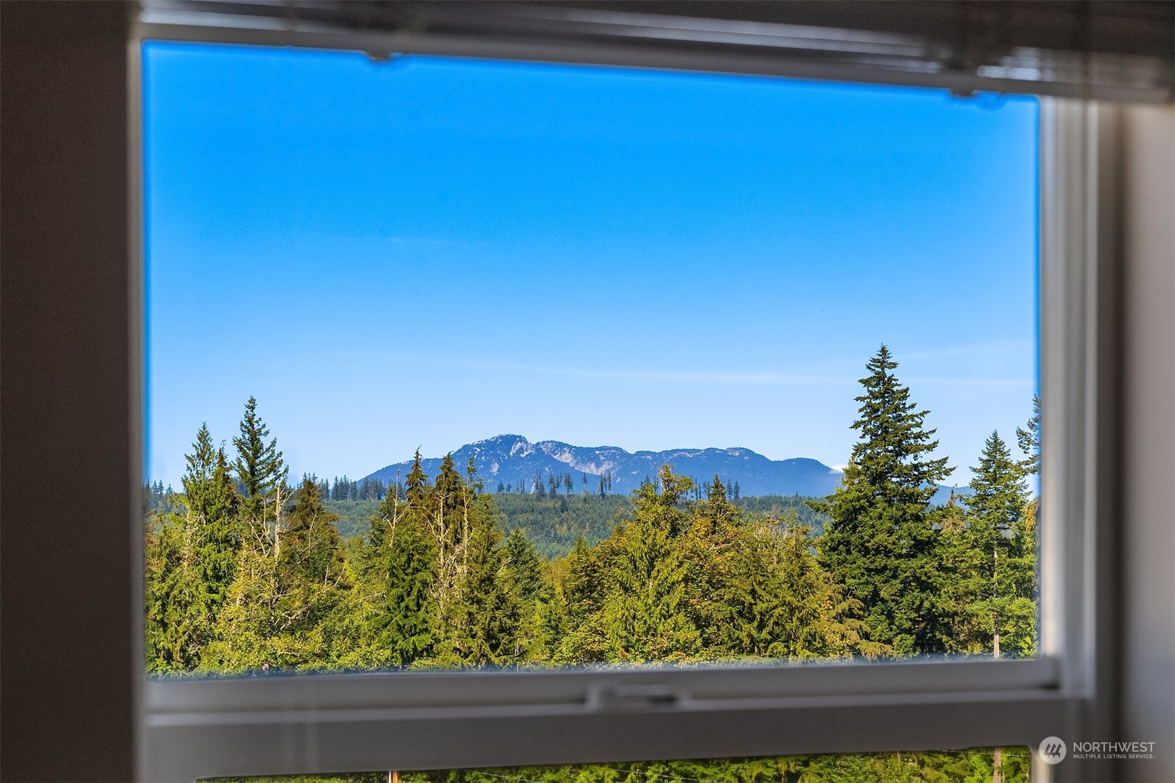 property viewer photo 27