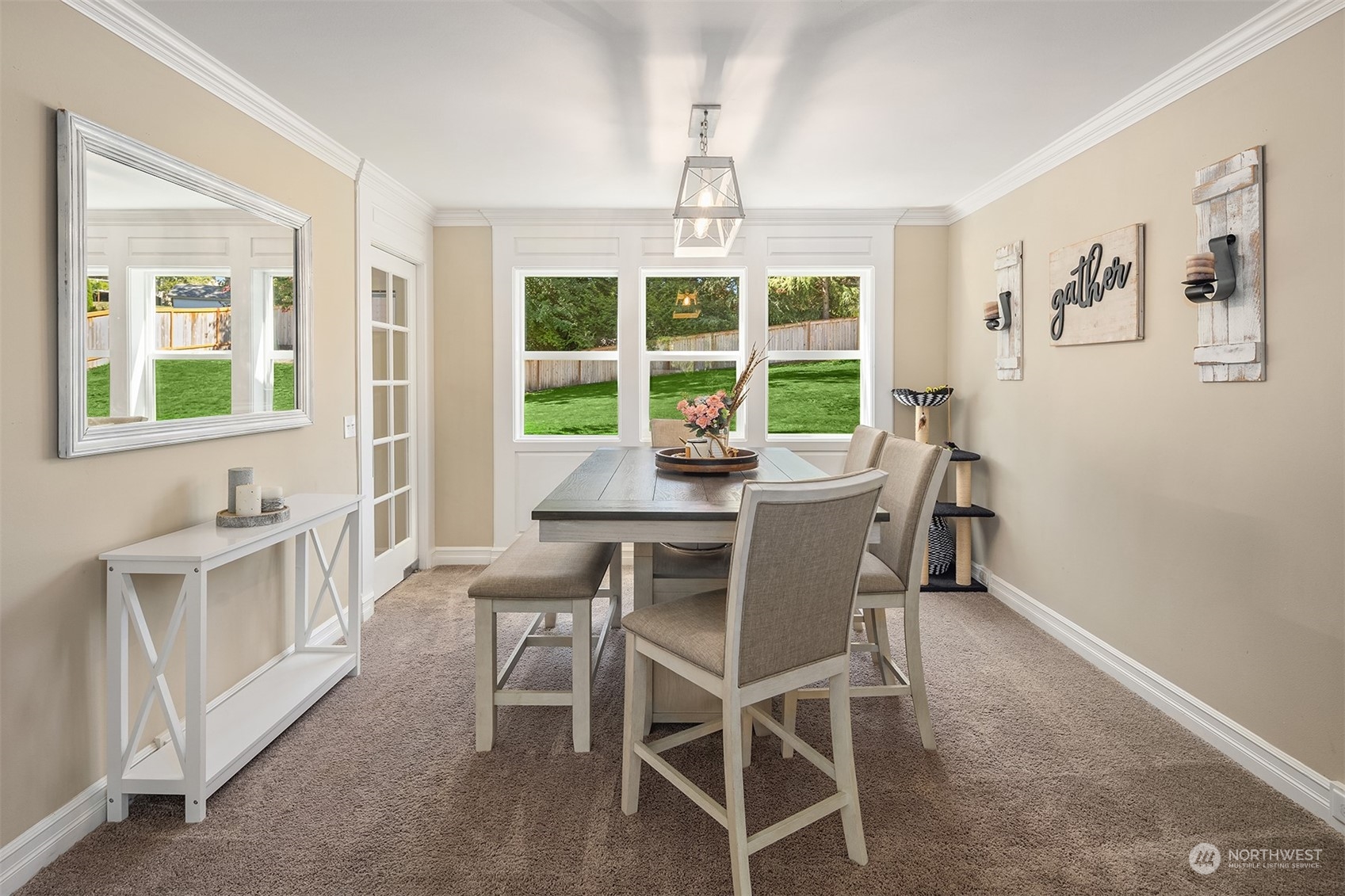 property viewer photo 4