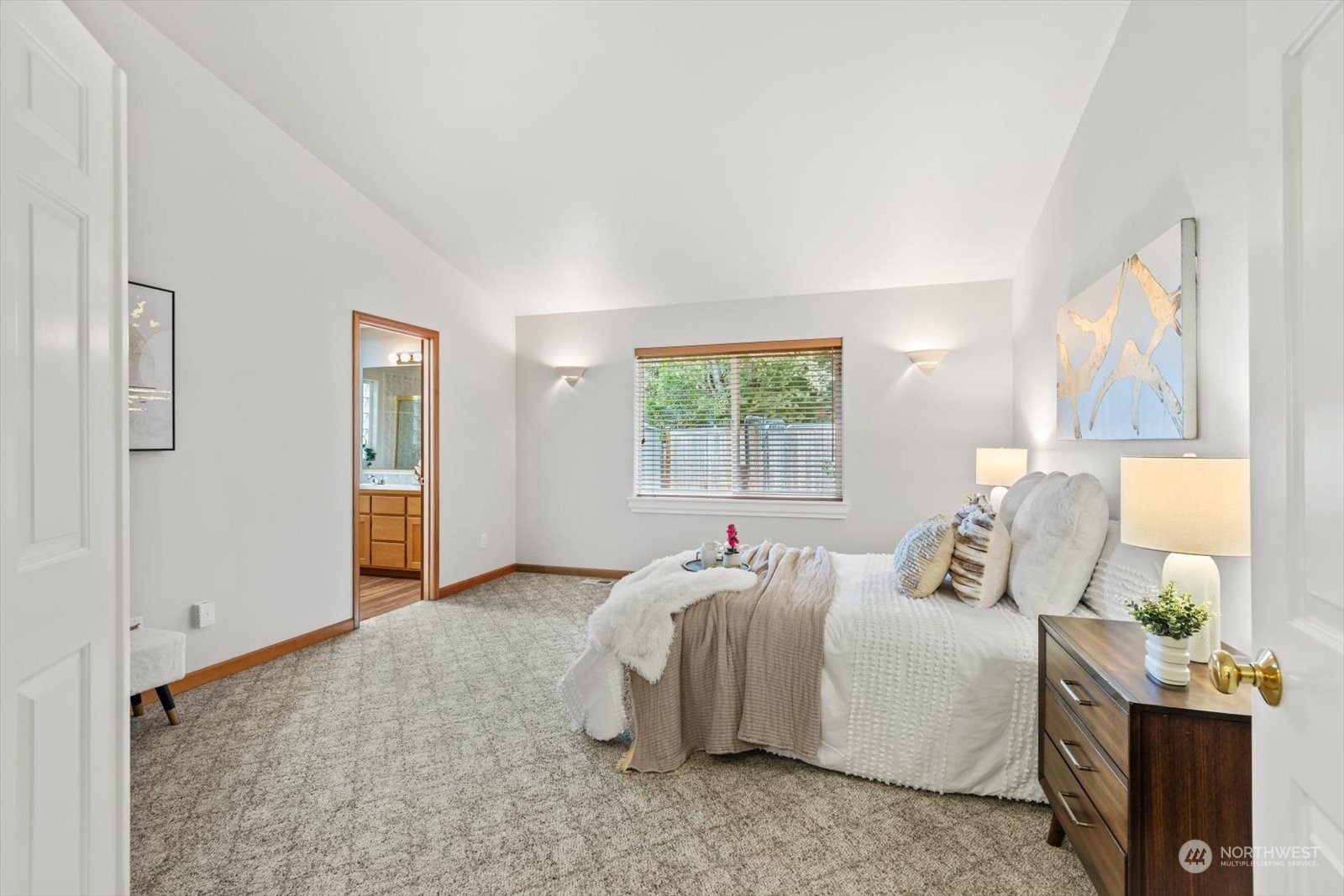 property viewer photo 14