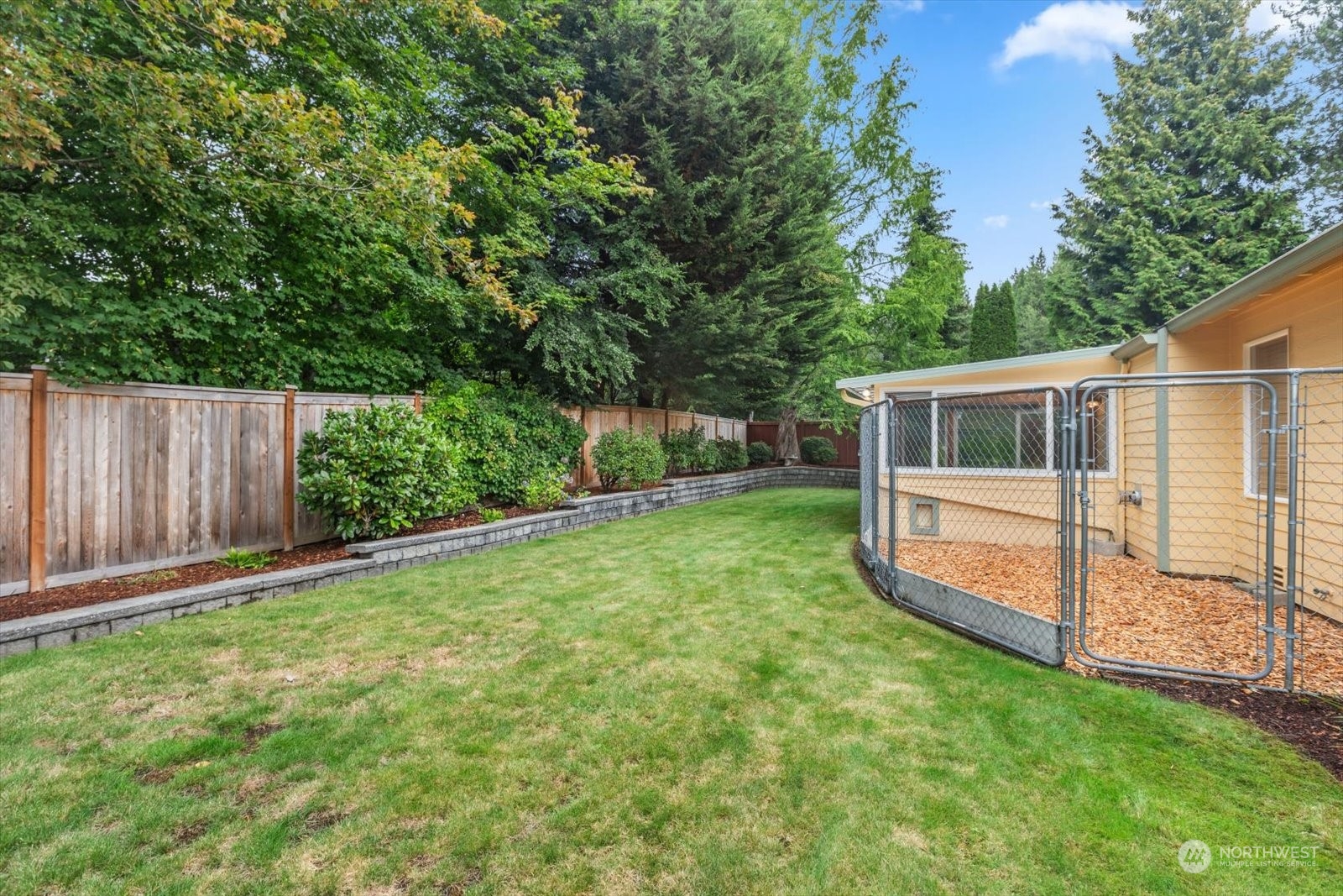 property viewer photo 31