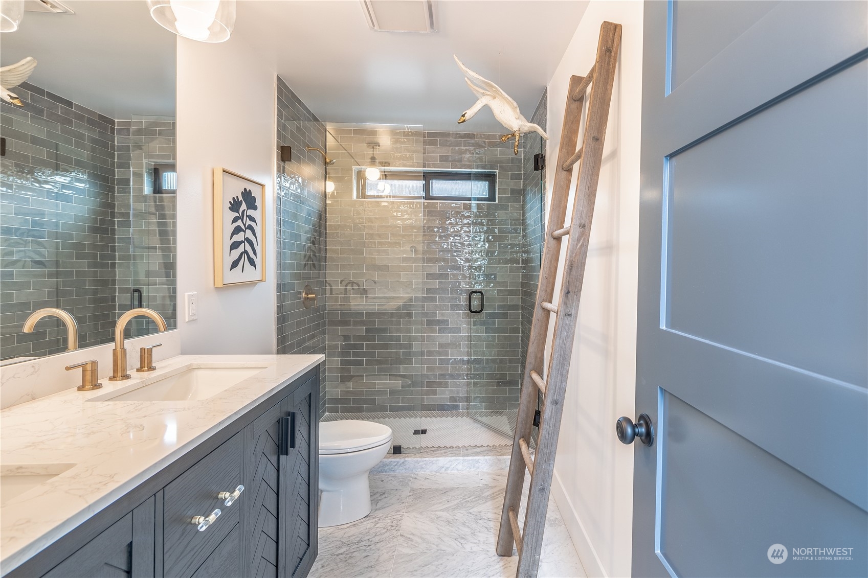 property viewer photo 24
