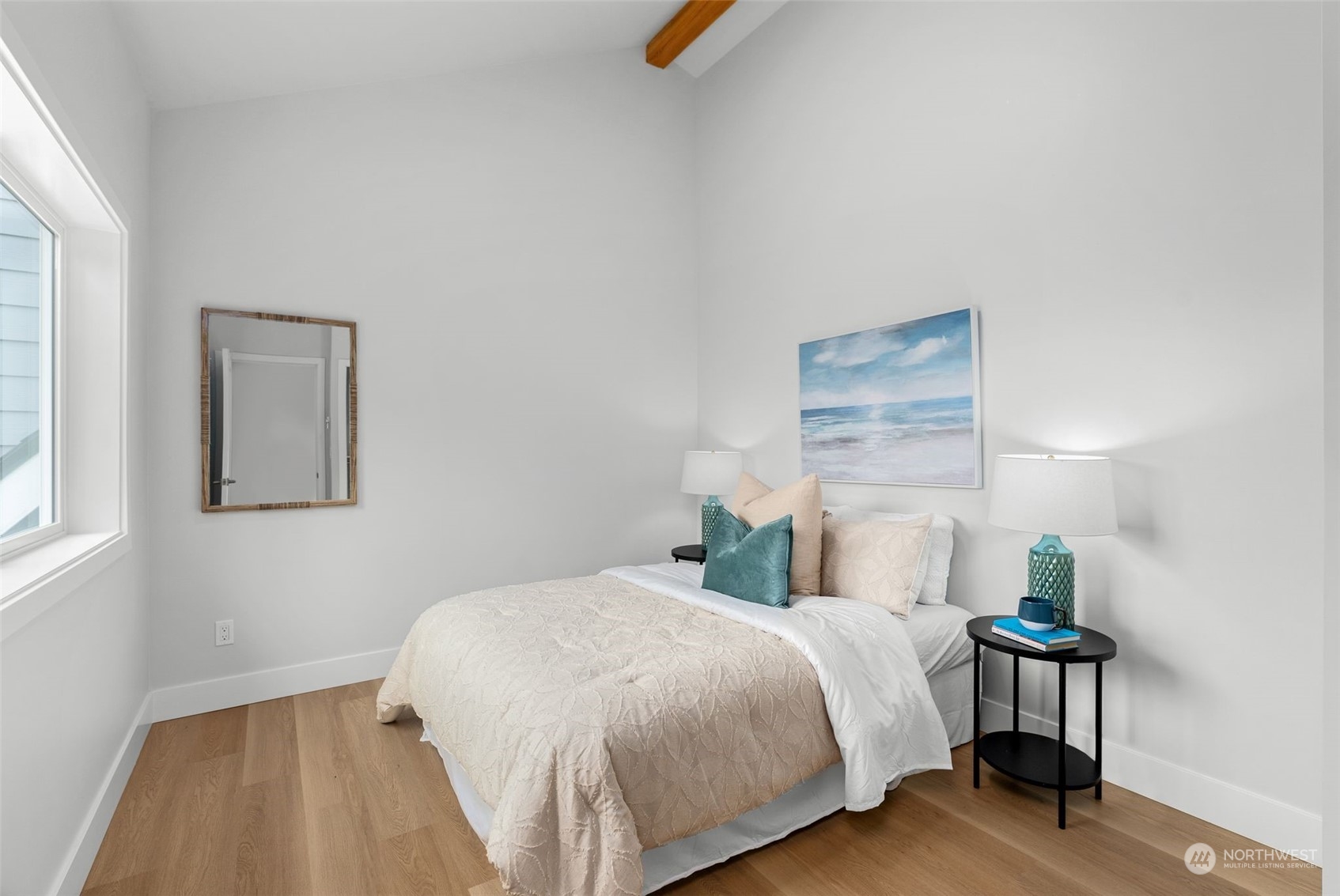 property viewer photo 11