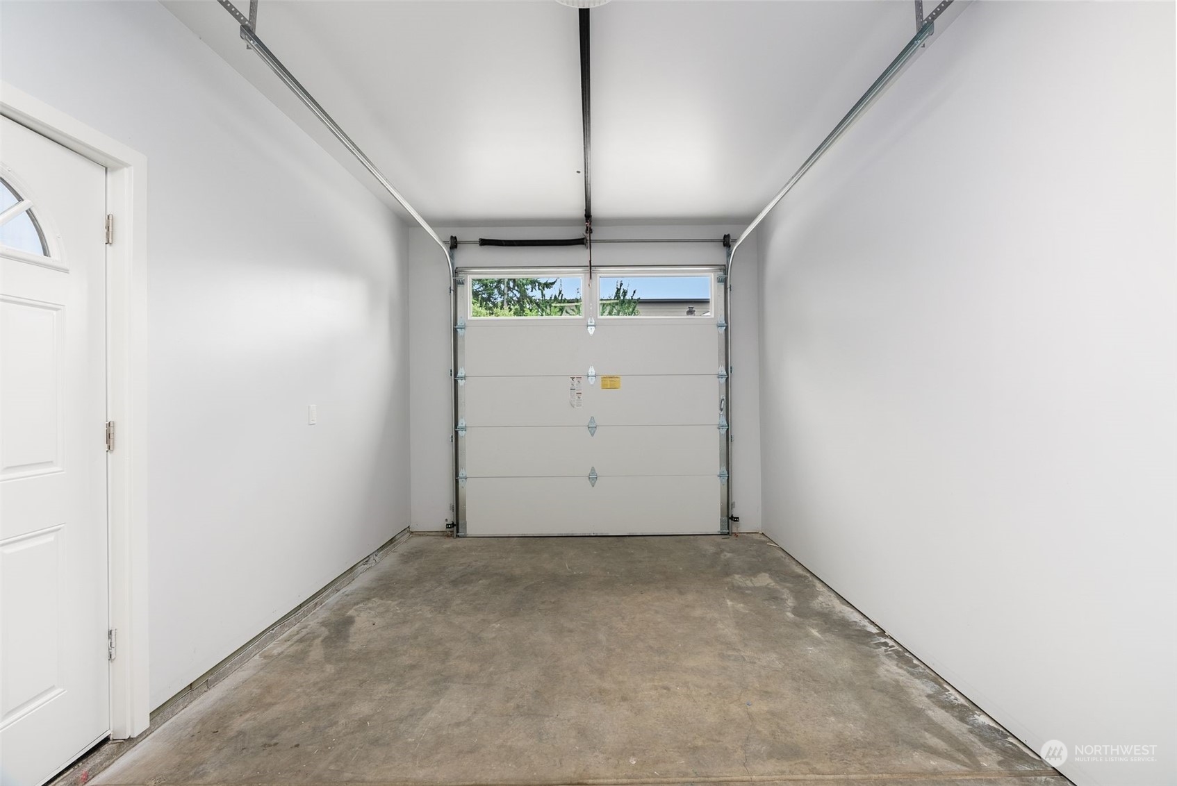 property viewer photo 15