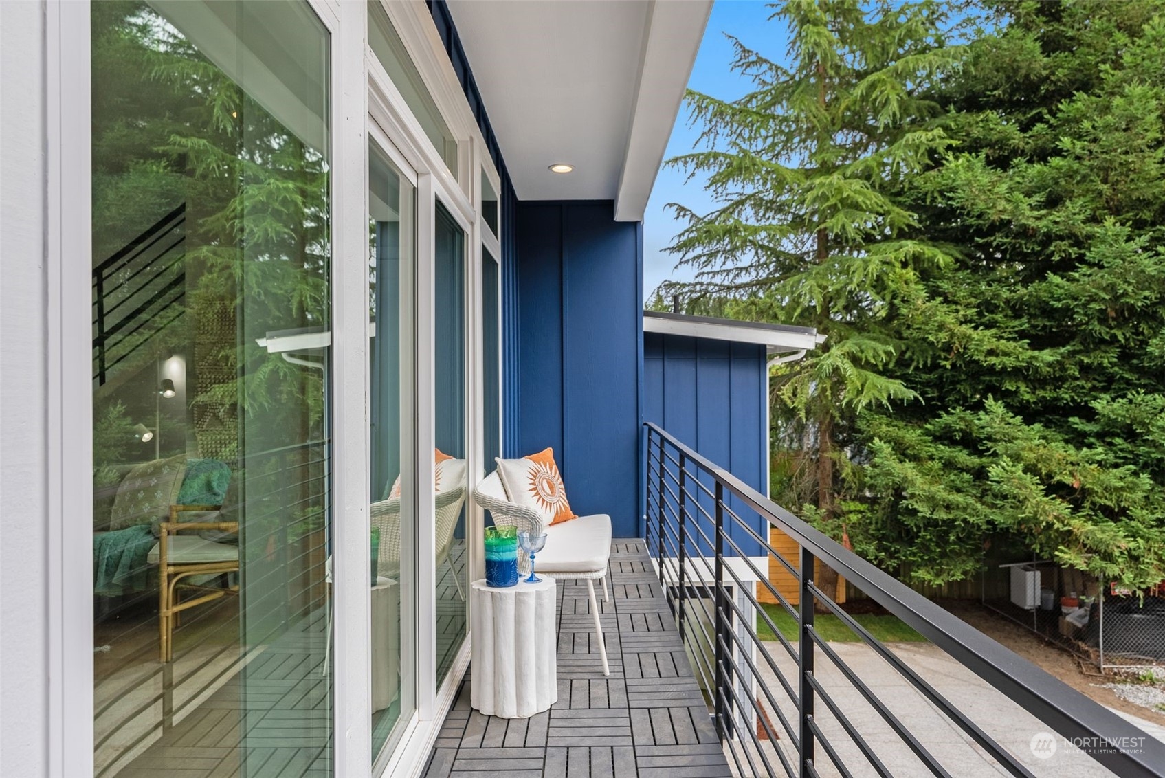 property viewer photo 8