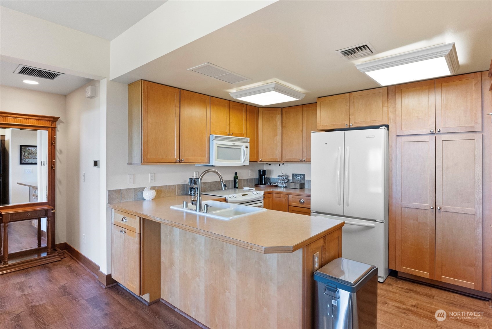 property viewer photo 26