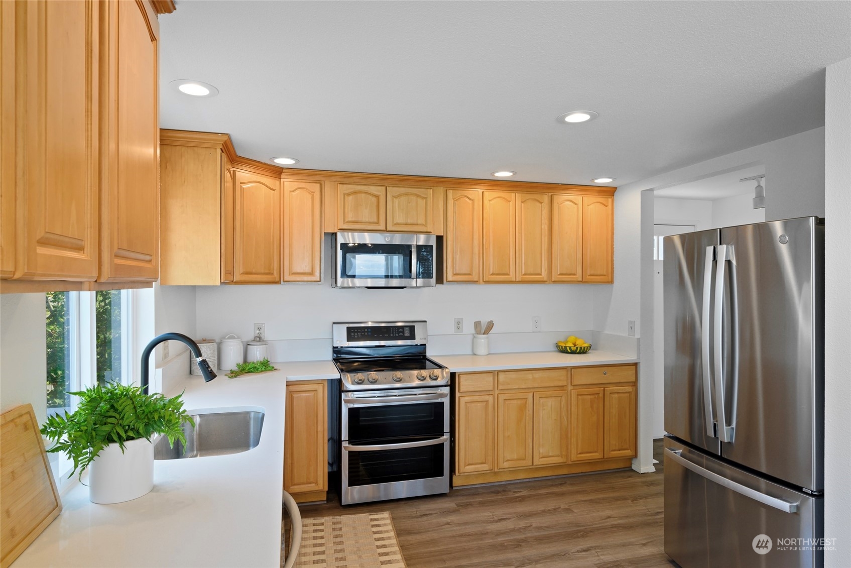property viewer photo 10