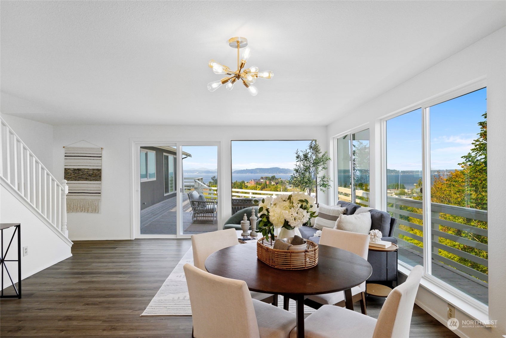 property viewer photo 13
