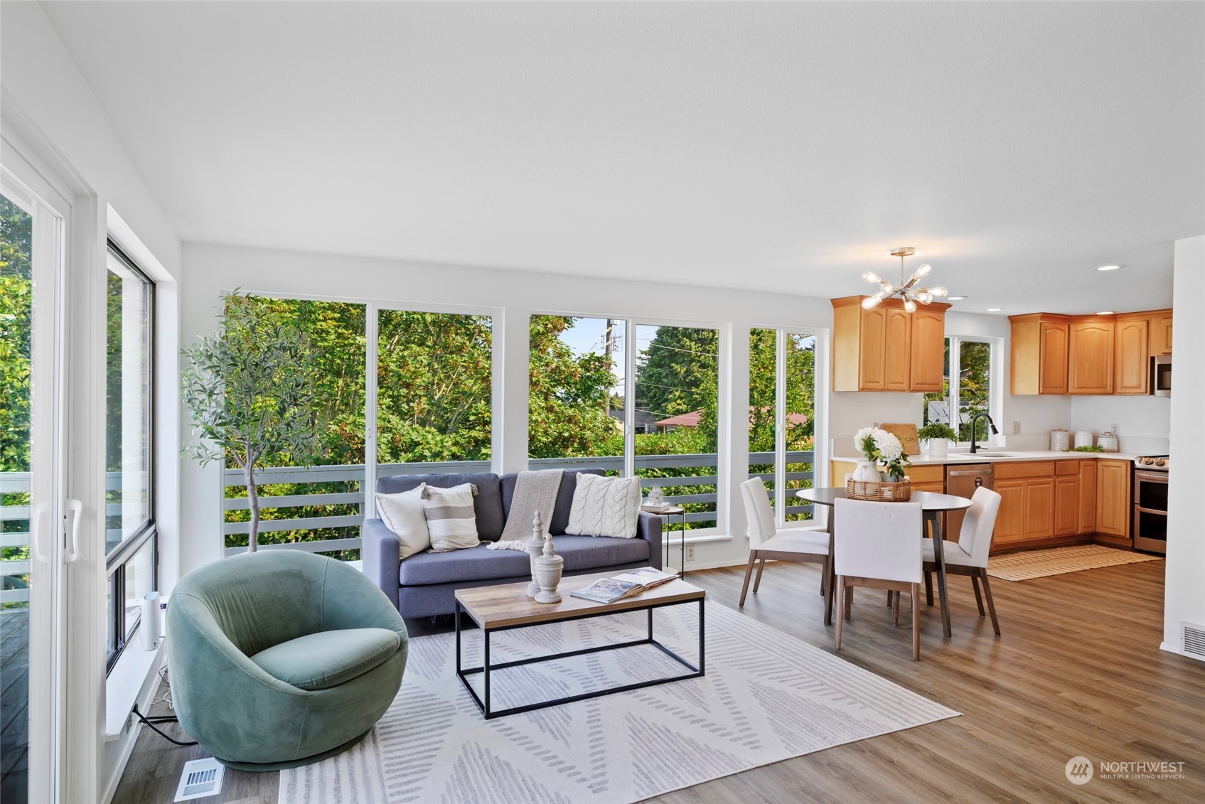 property viewer photo 15