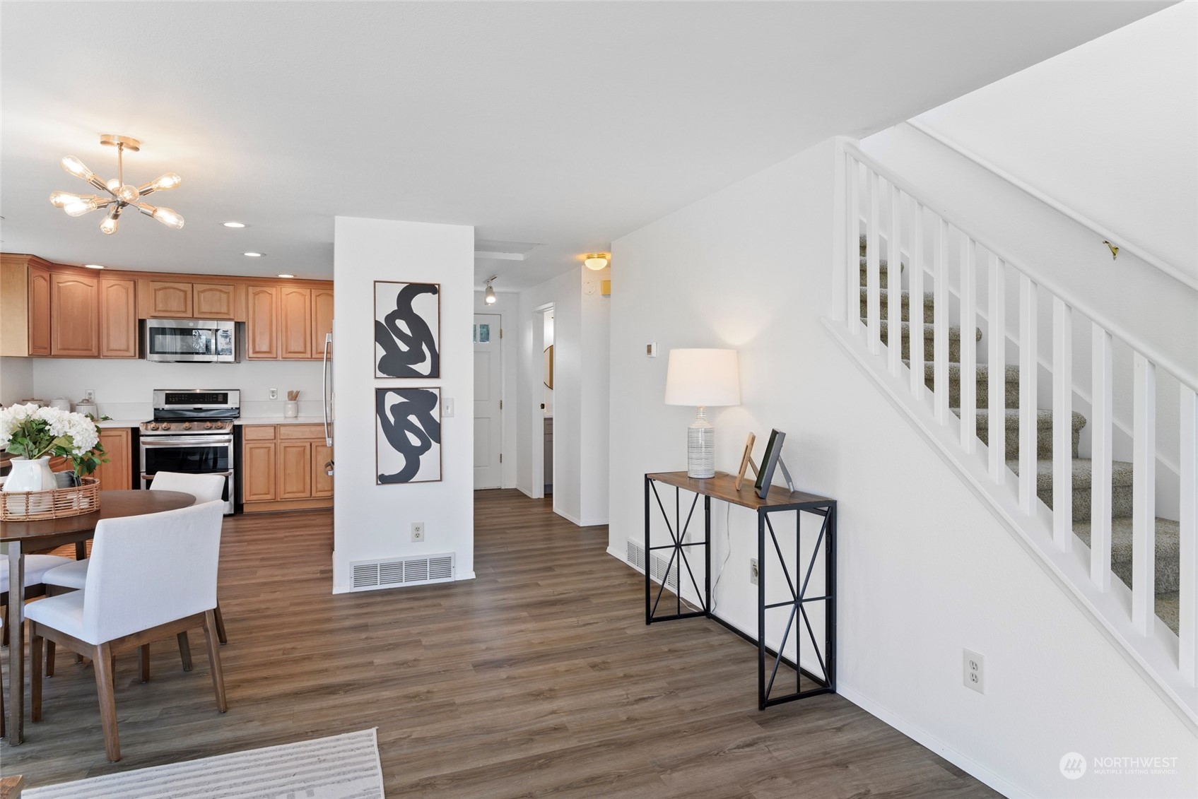 property viewer photo 16