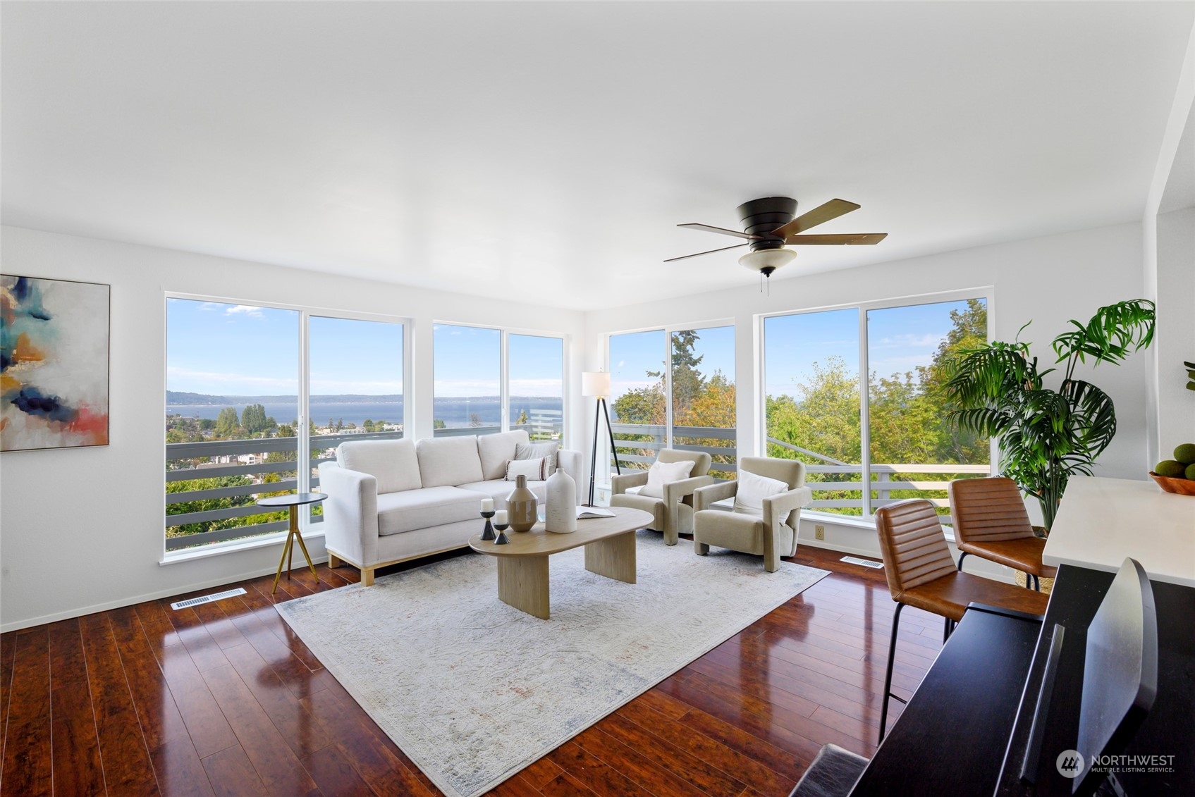 property viewer photo 26