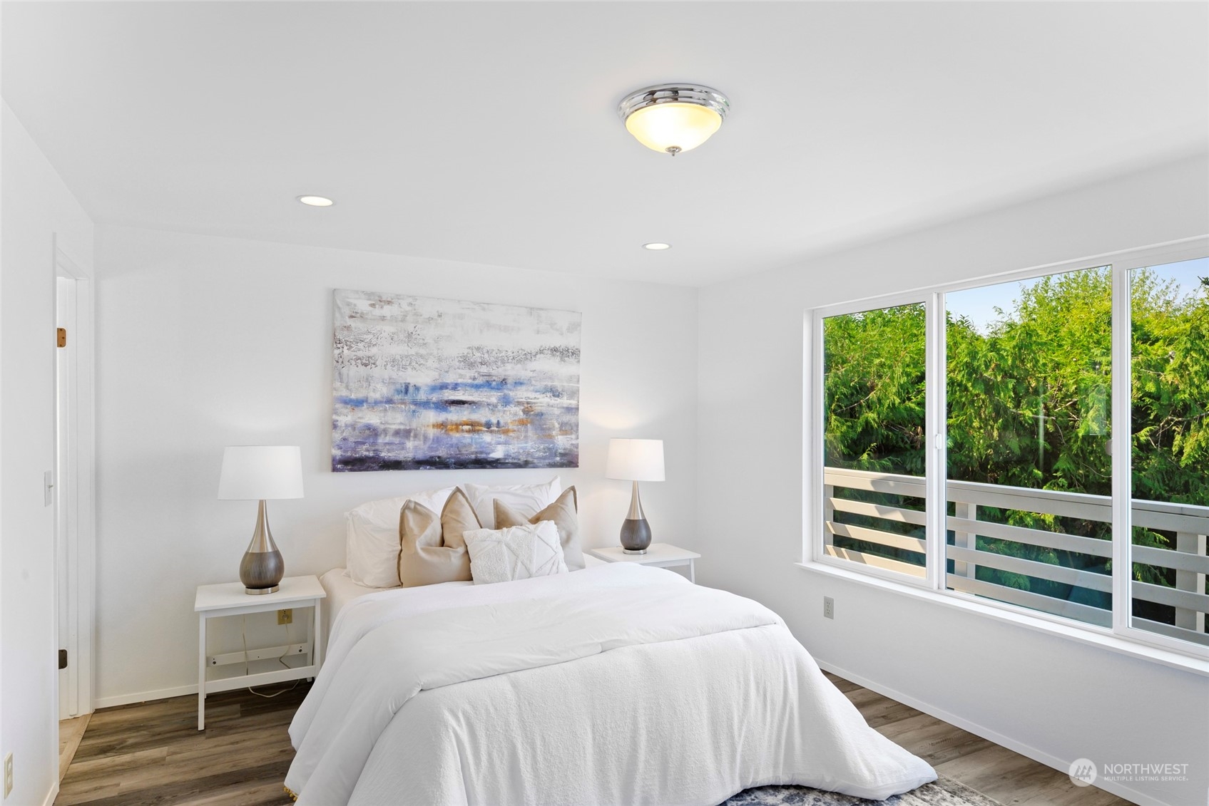 property viewer photo 30