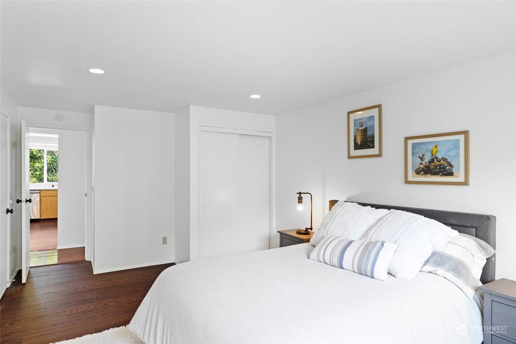property viewer photo 34