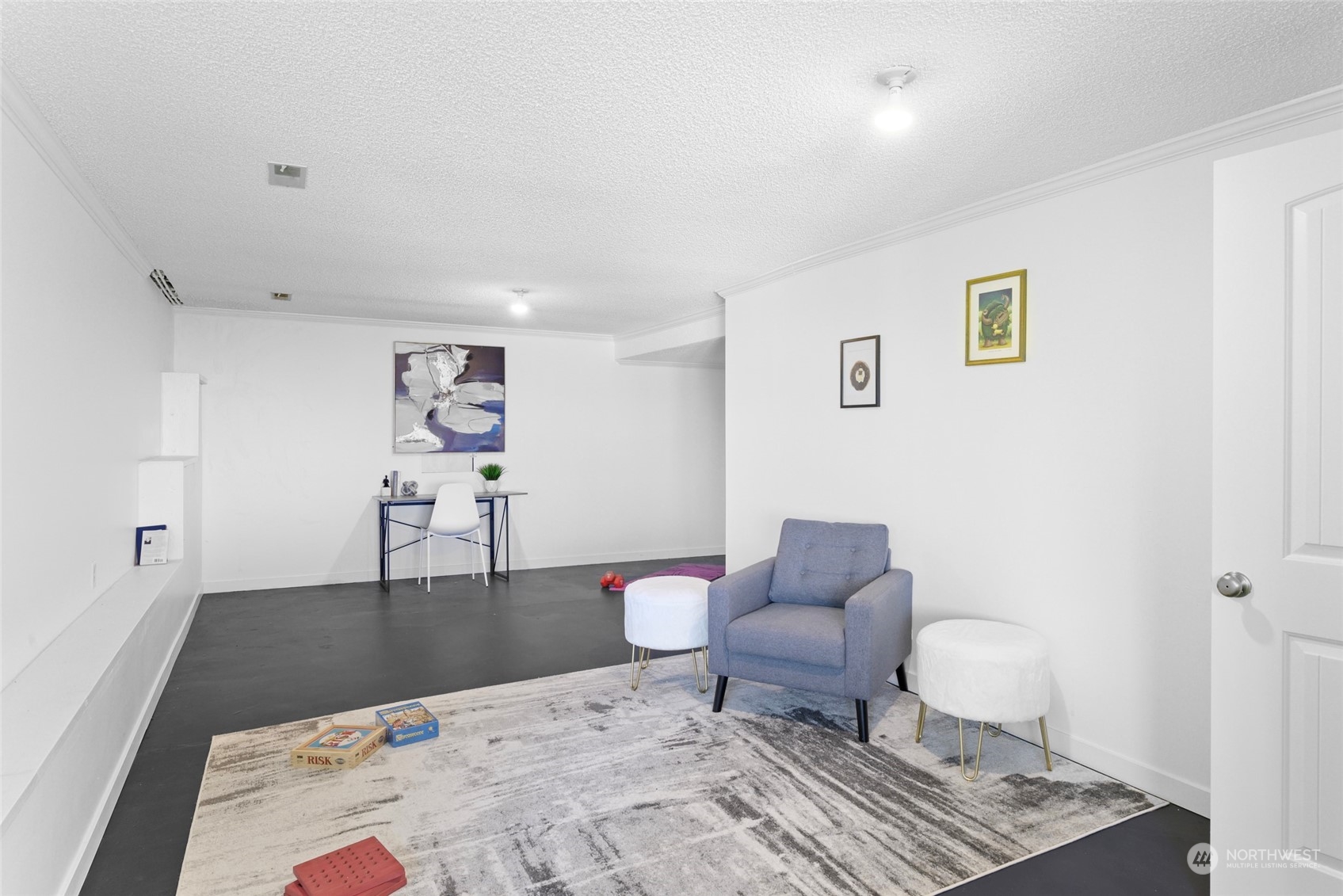 property viewer photo 36