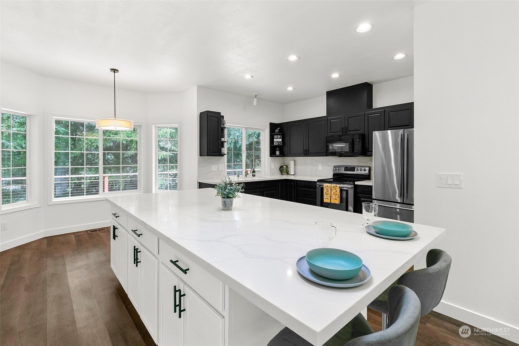 property viewer photo 15