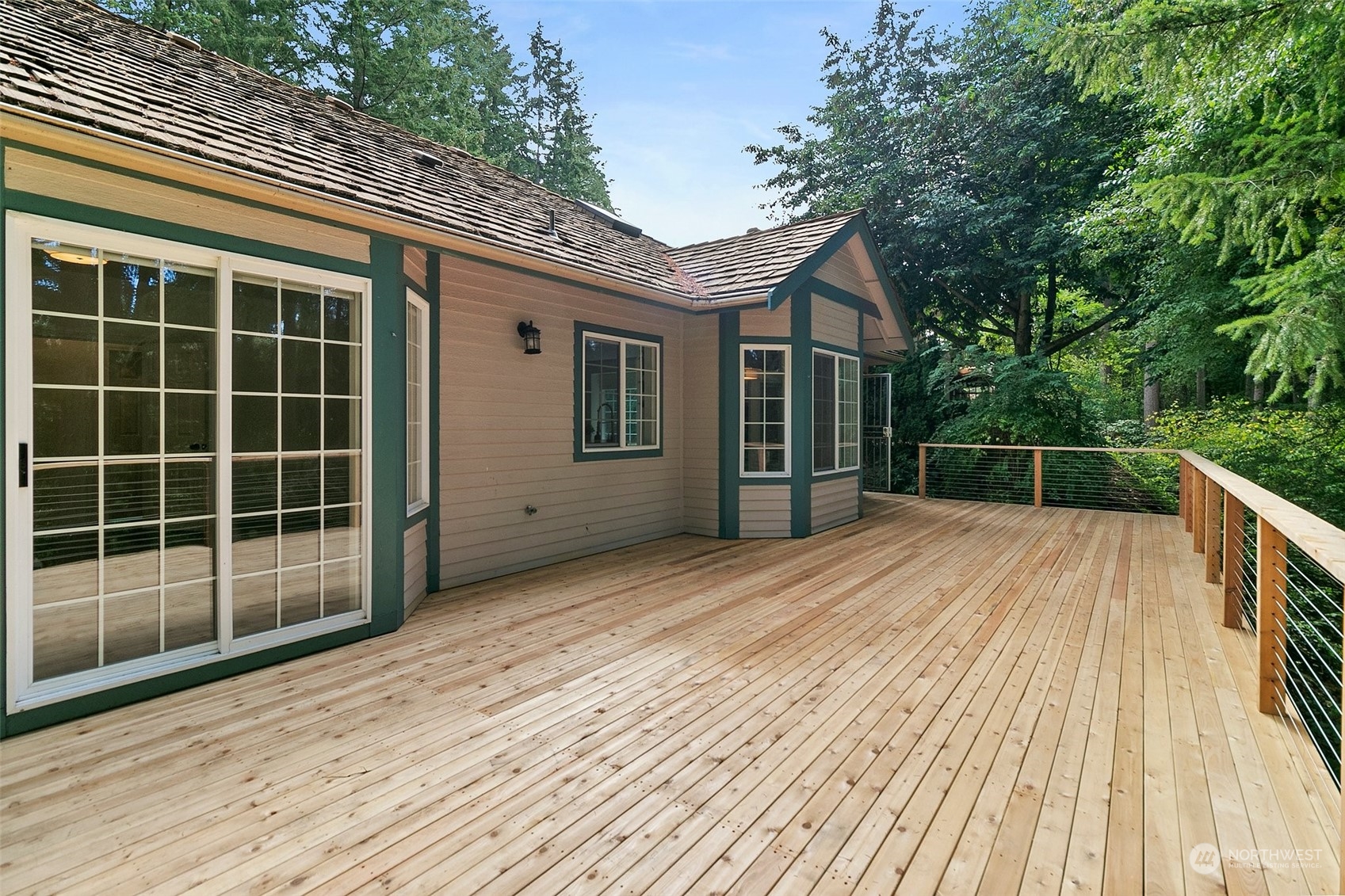property viewer photo 31
