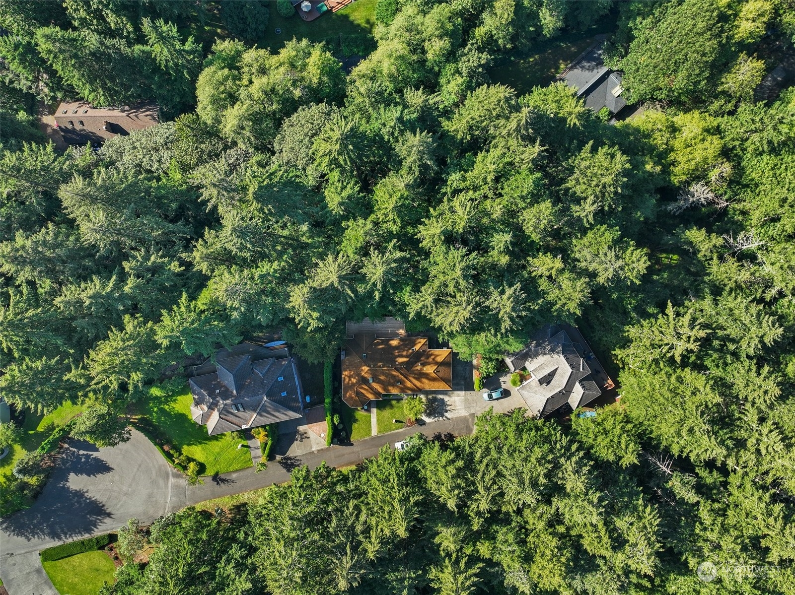 property viewer photo 35