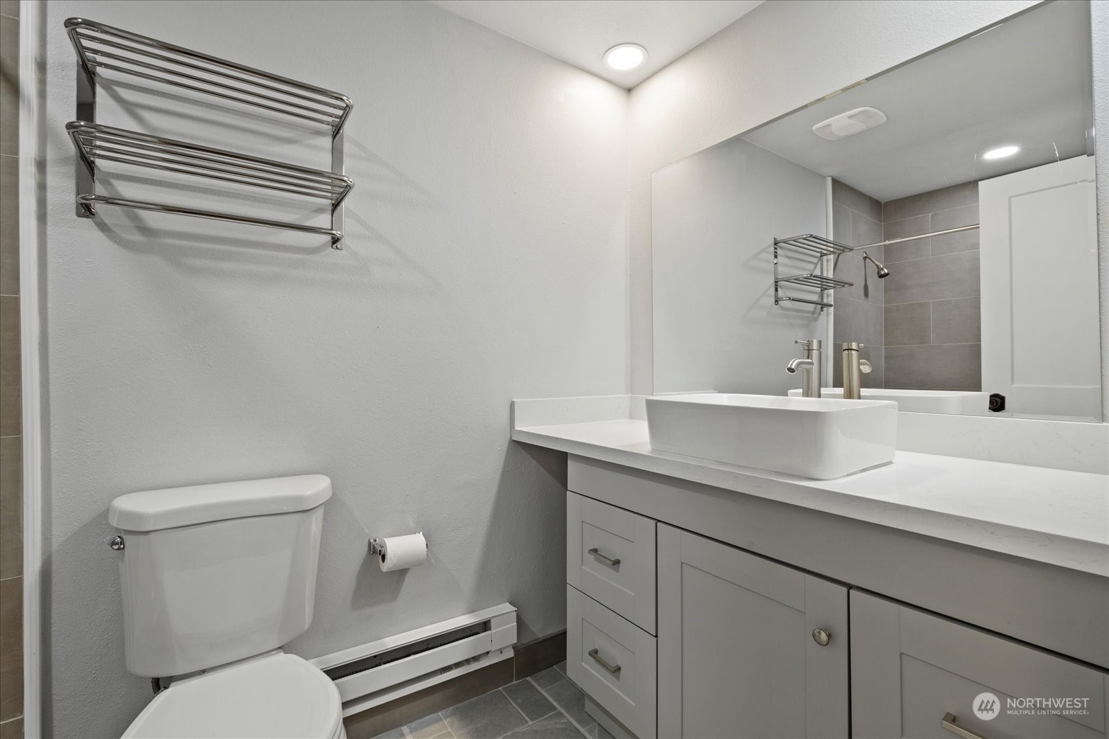 property viewer photo 12