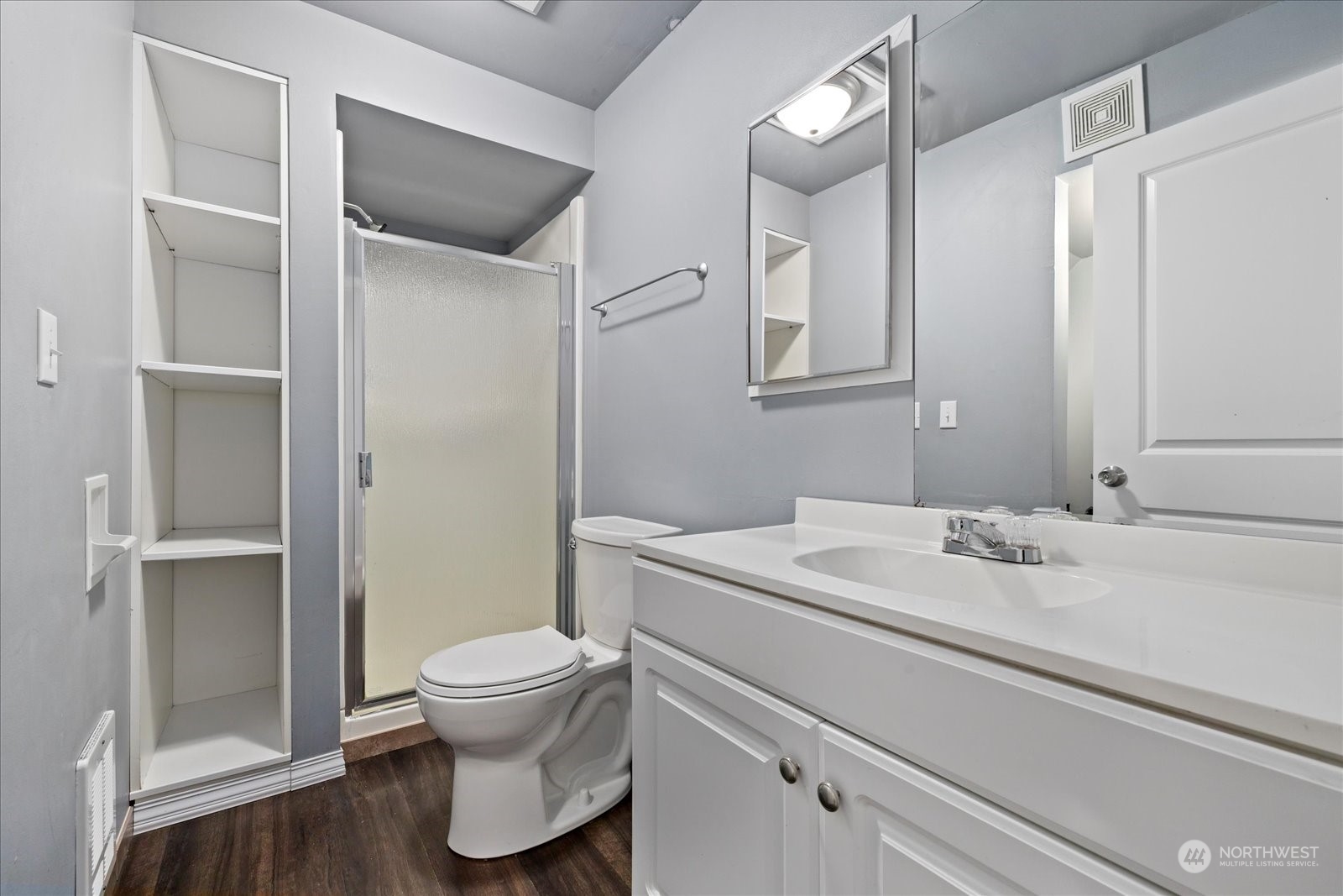 property viewer photo 16