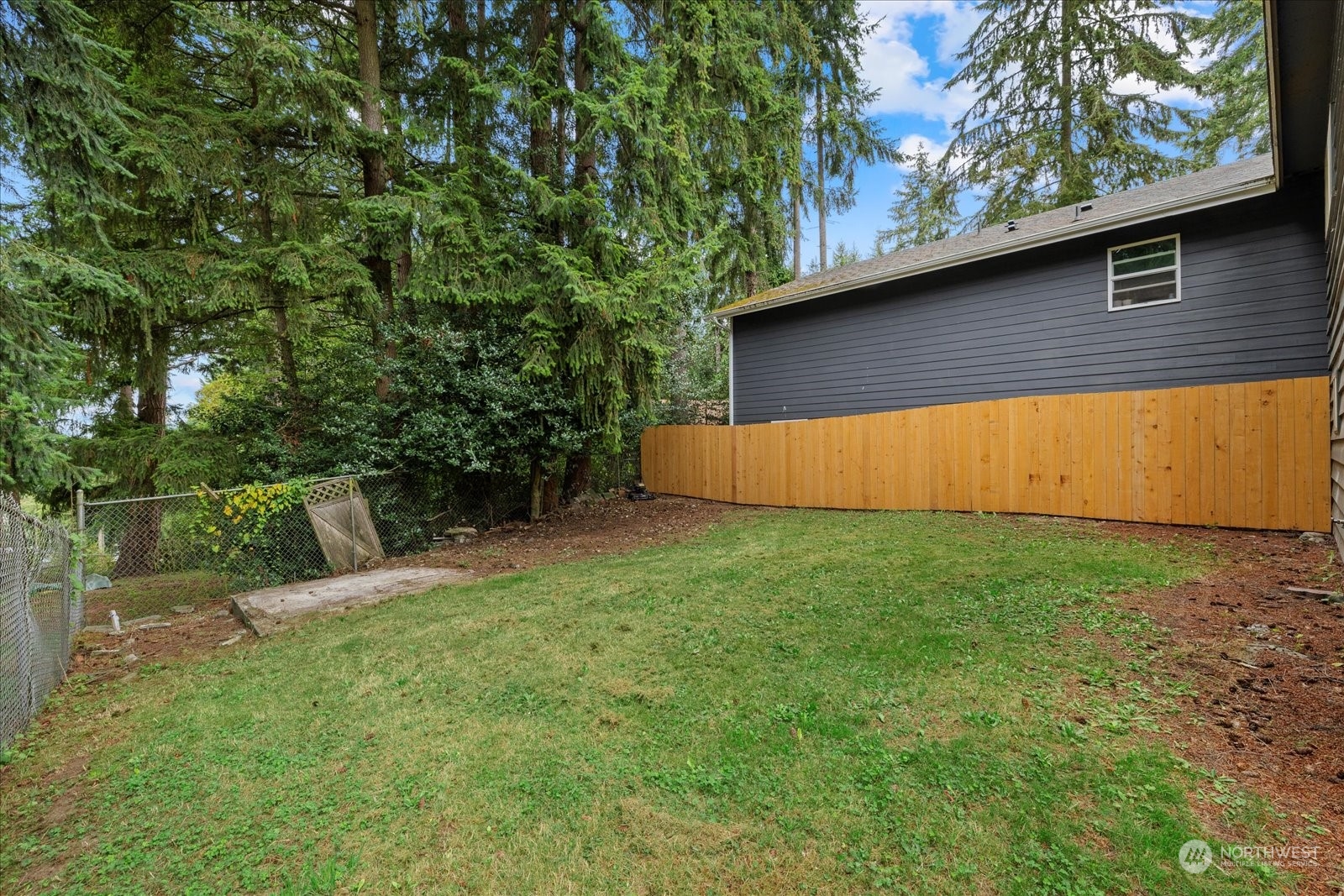 property viewer photo 22