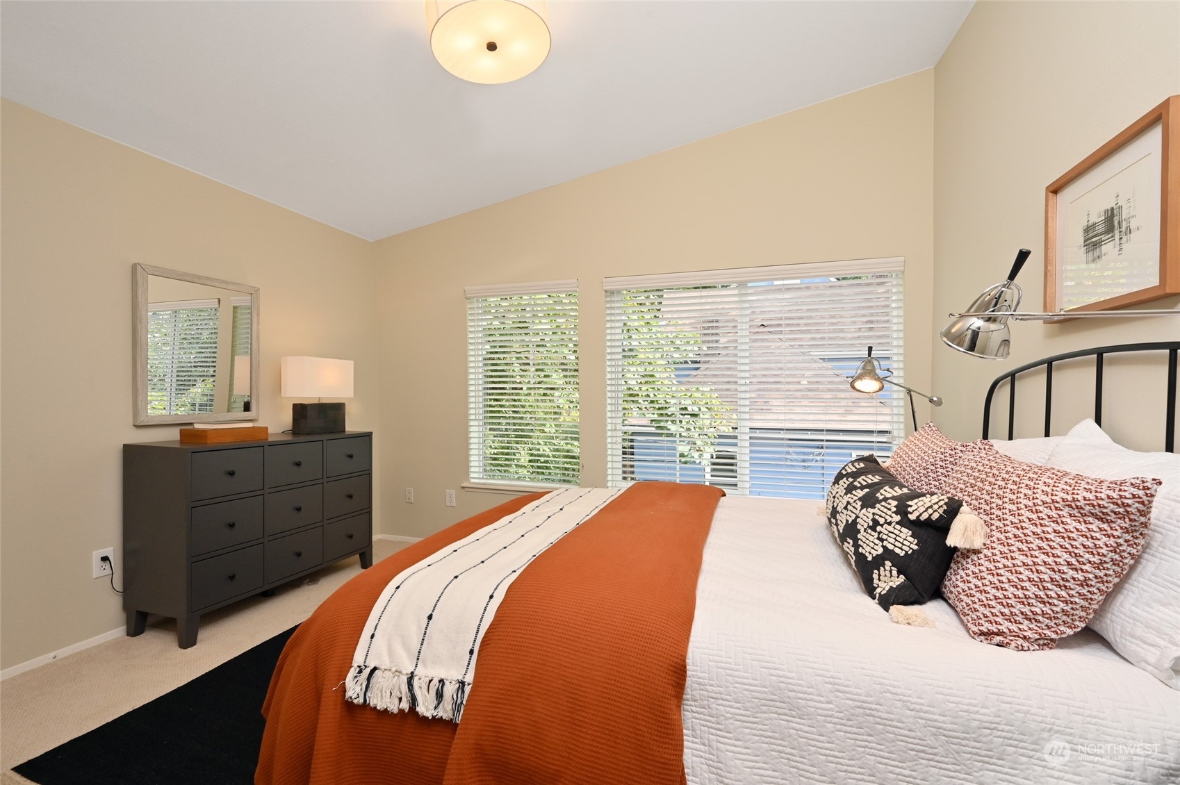 property viewer photo 12