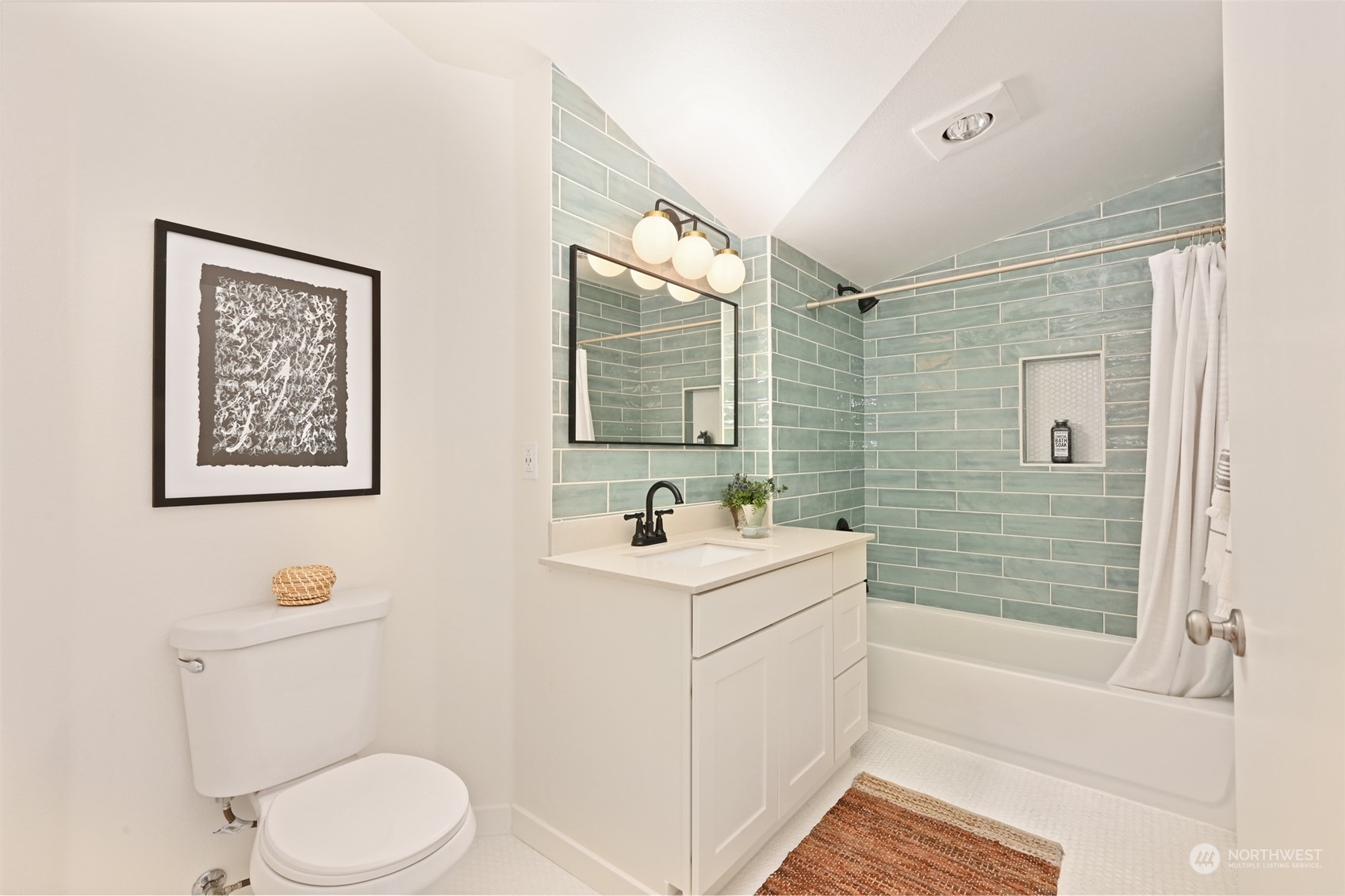 property viewer photo 16