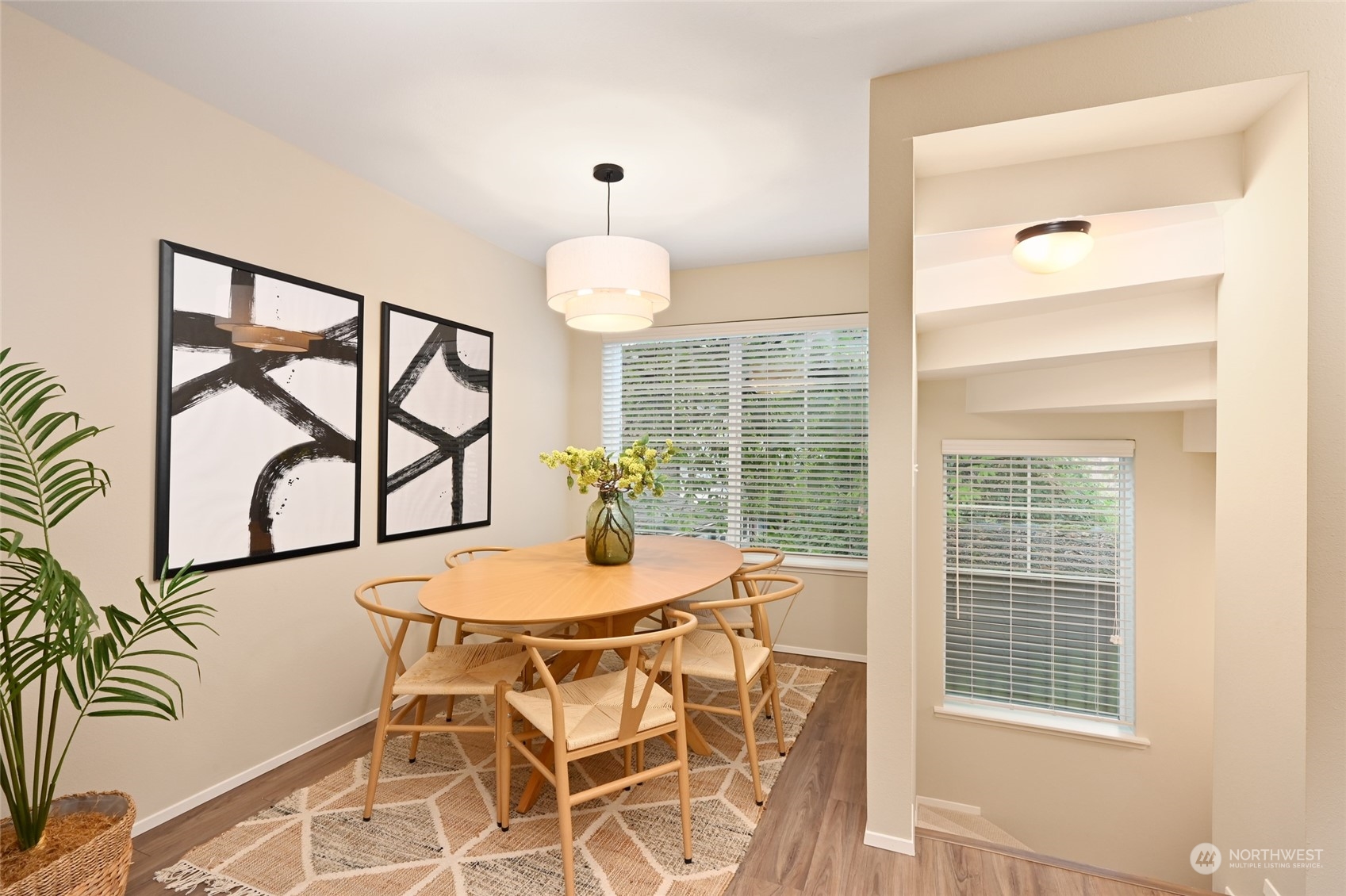 property viewer photo 8