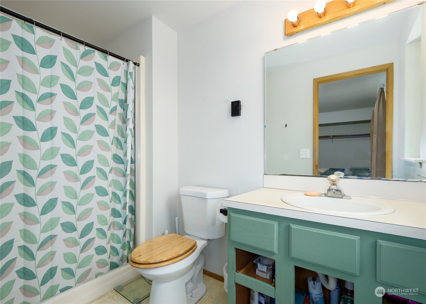 property viewer photo 25