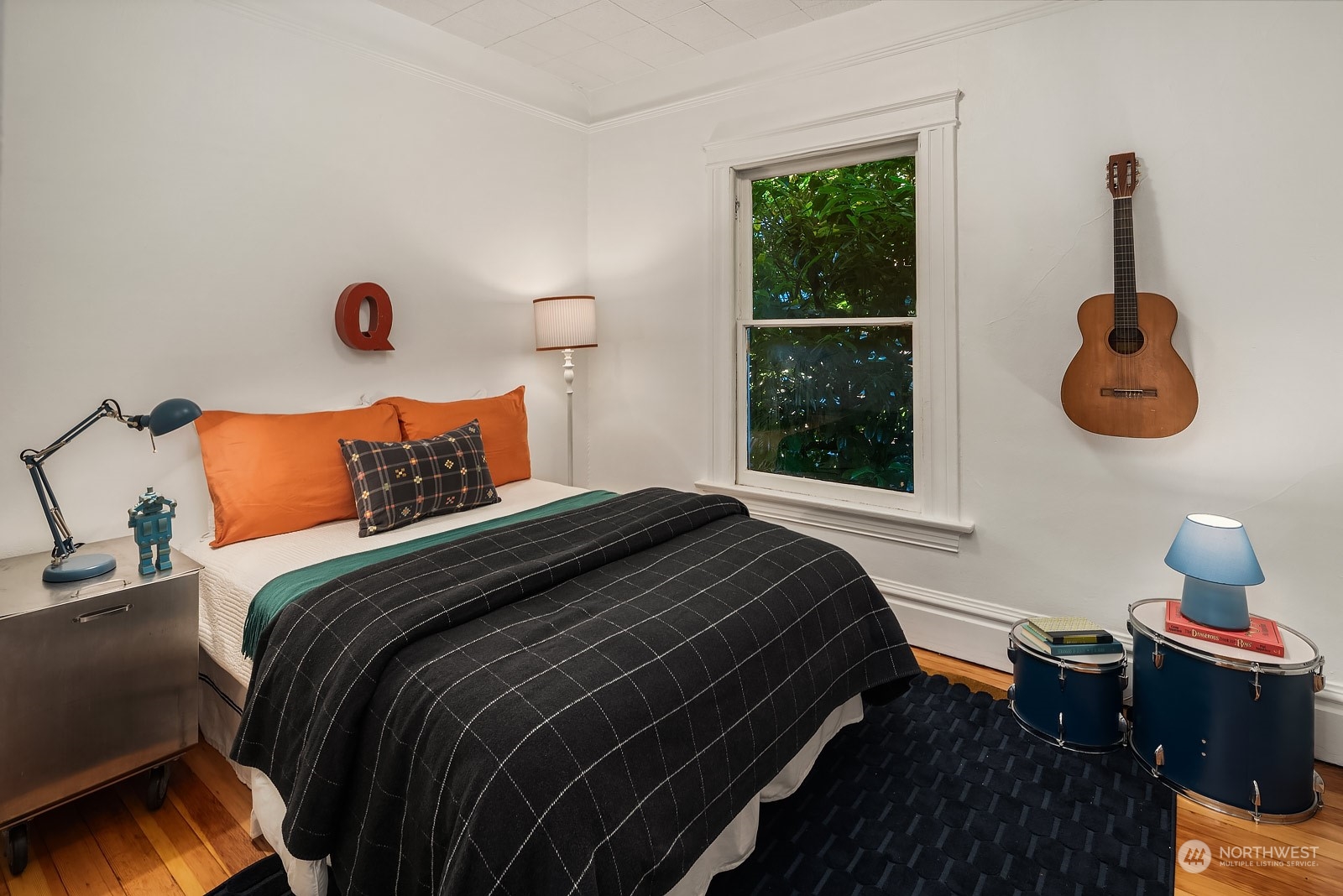 property viewer photo 20