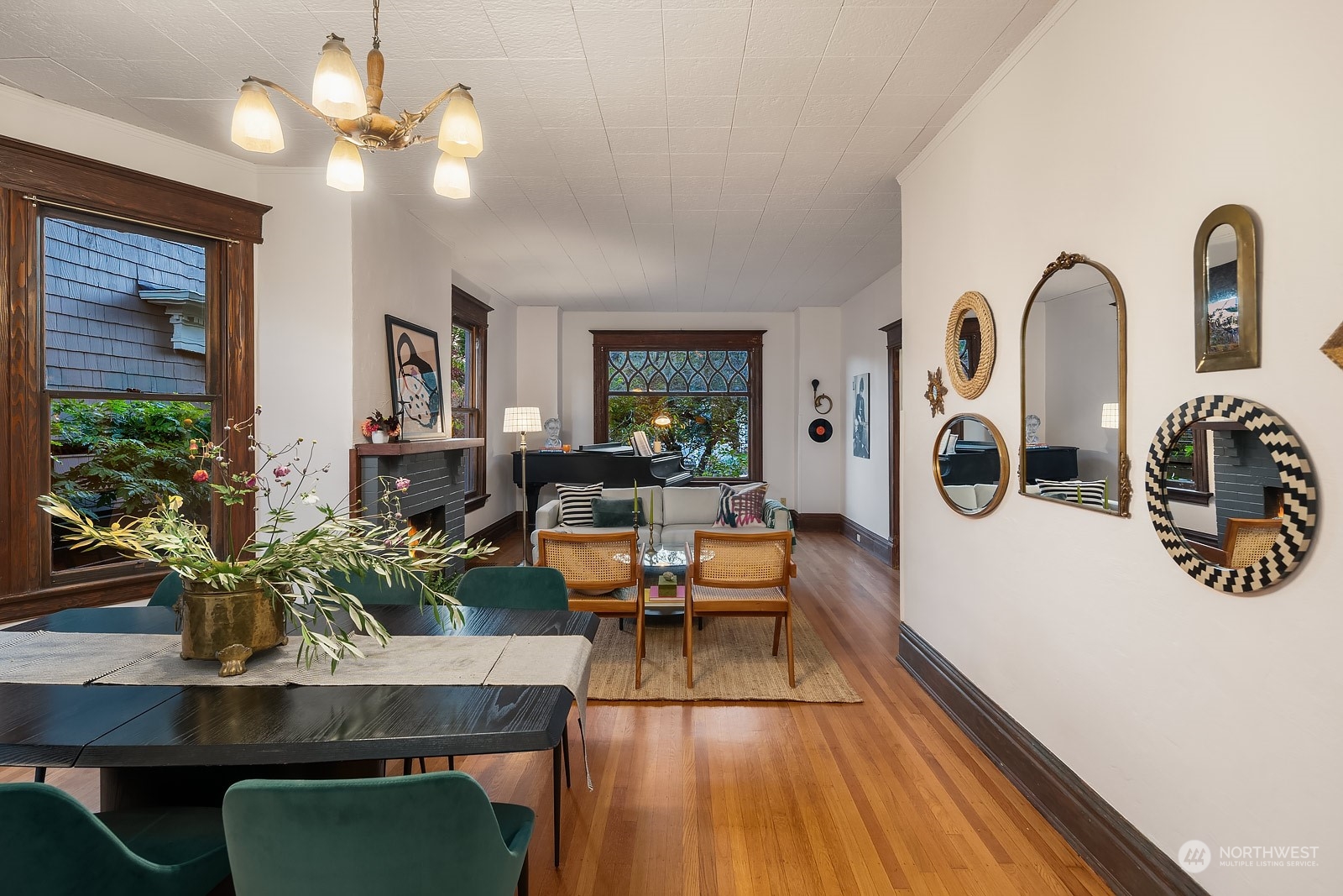 property viewer photo 6