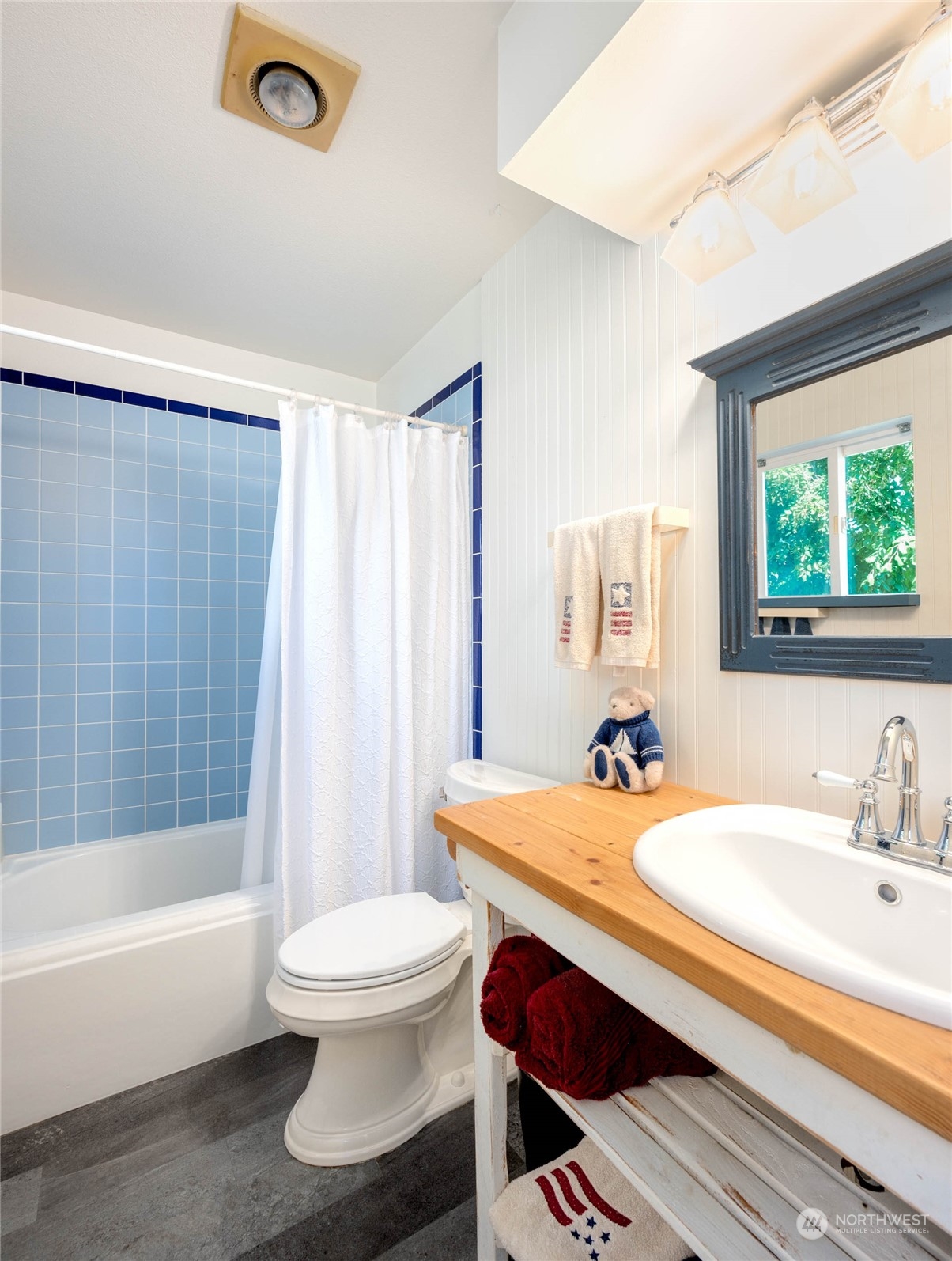 property viewer photo 26