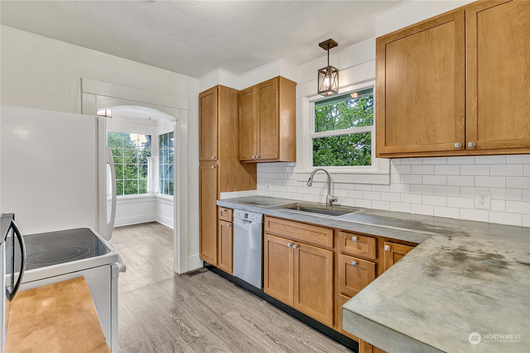 property viewer photo 10