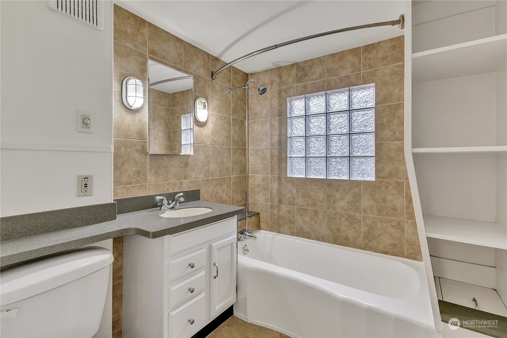 property viewer photo 14