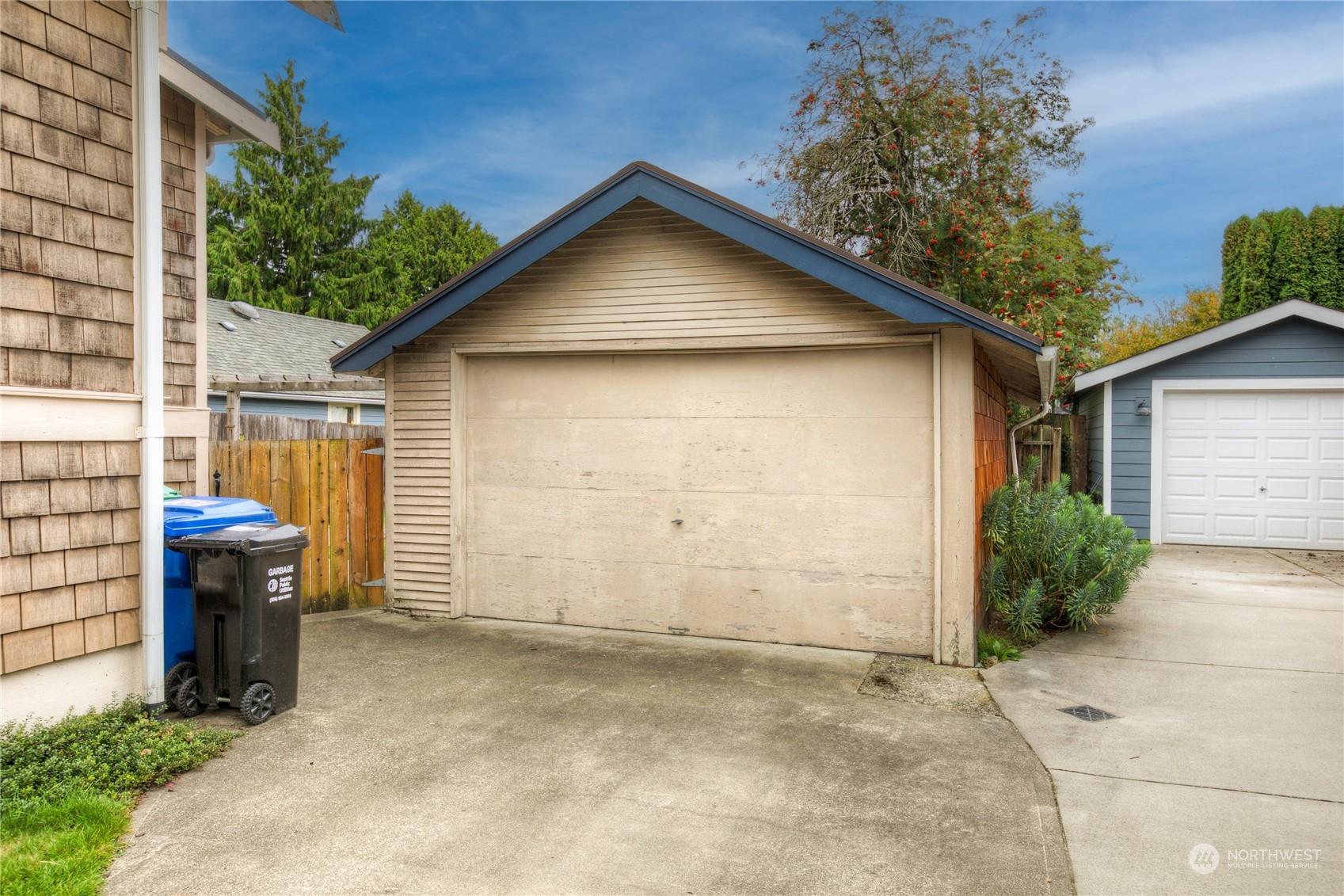 property viewer photo 27