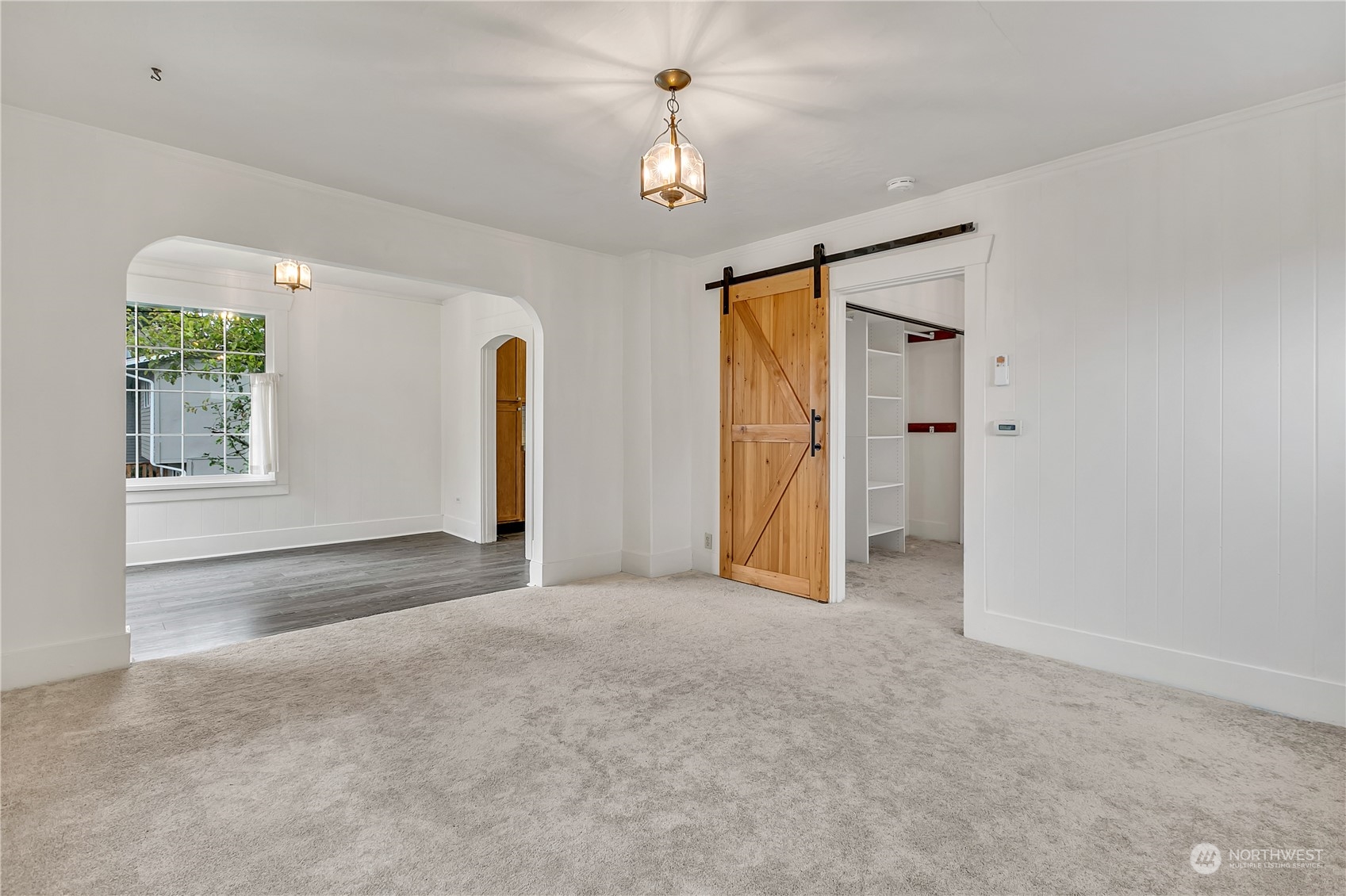 property viewer photo 7