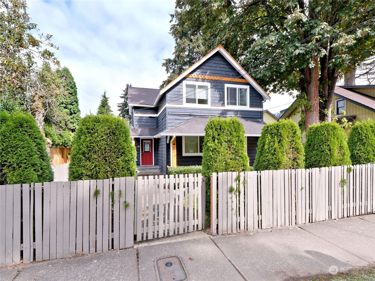 property viewer photo 26