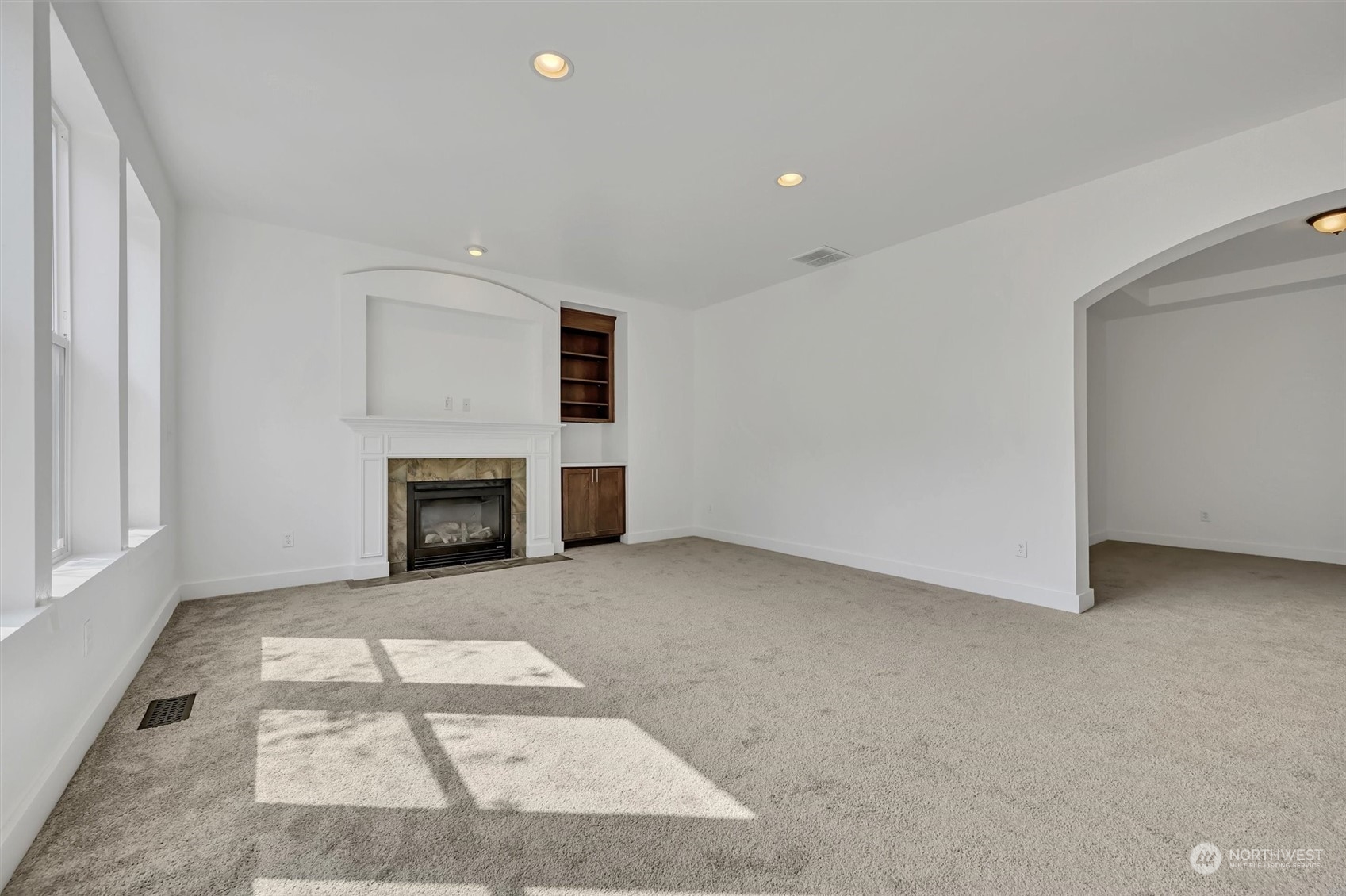 property viewer photo 11