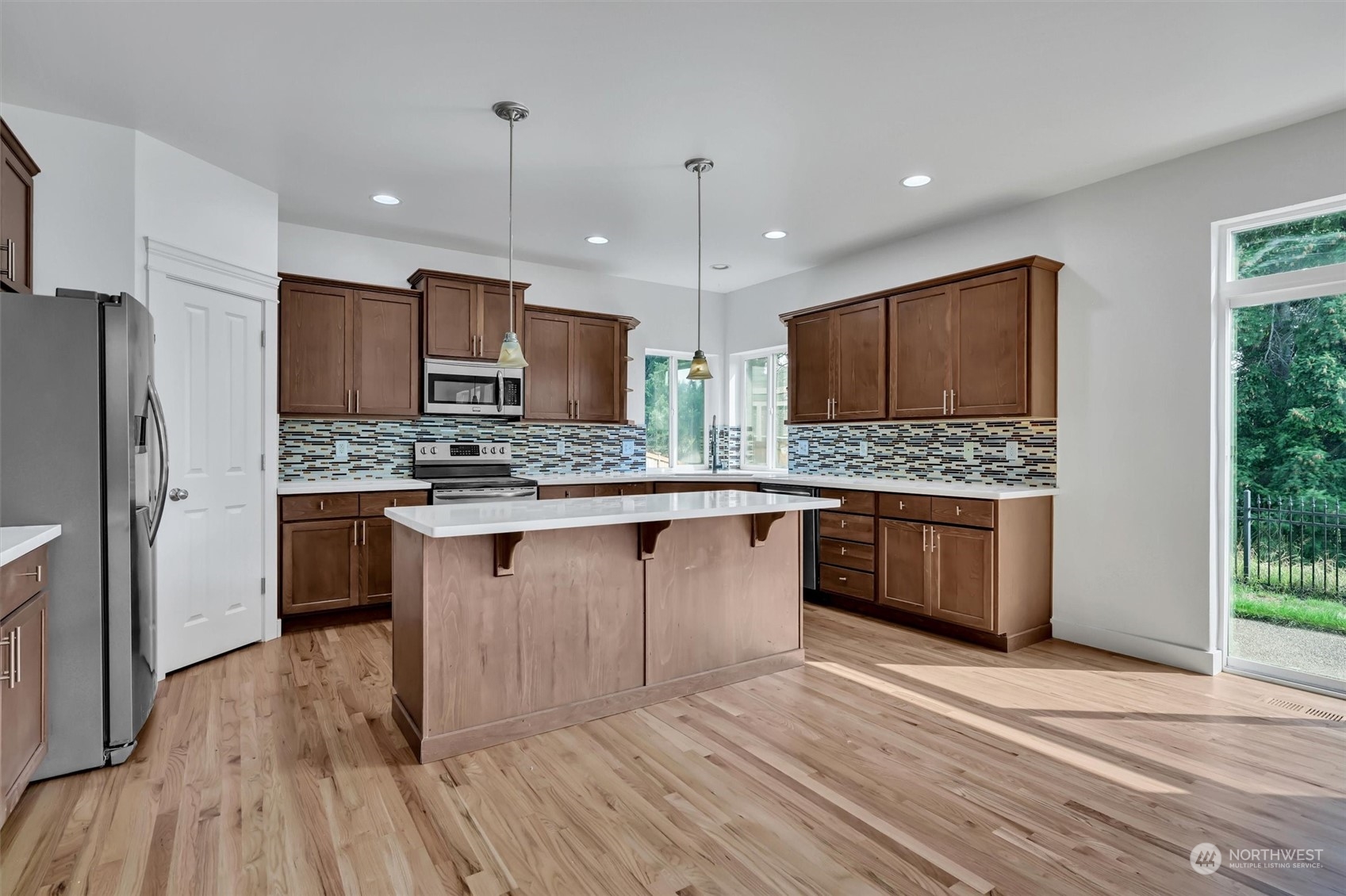 property viewer photo 13