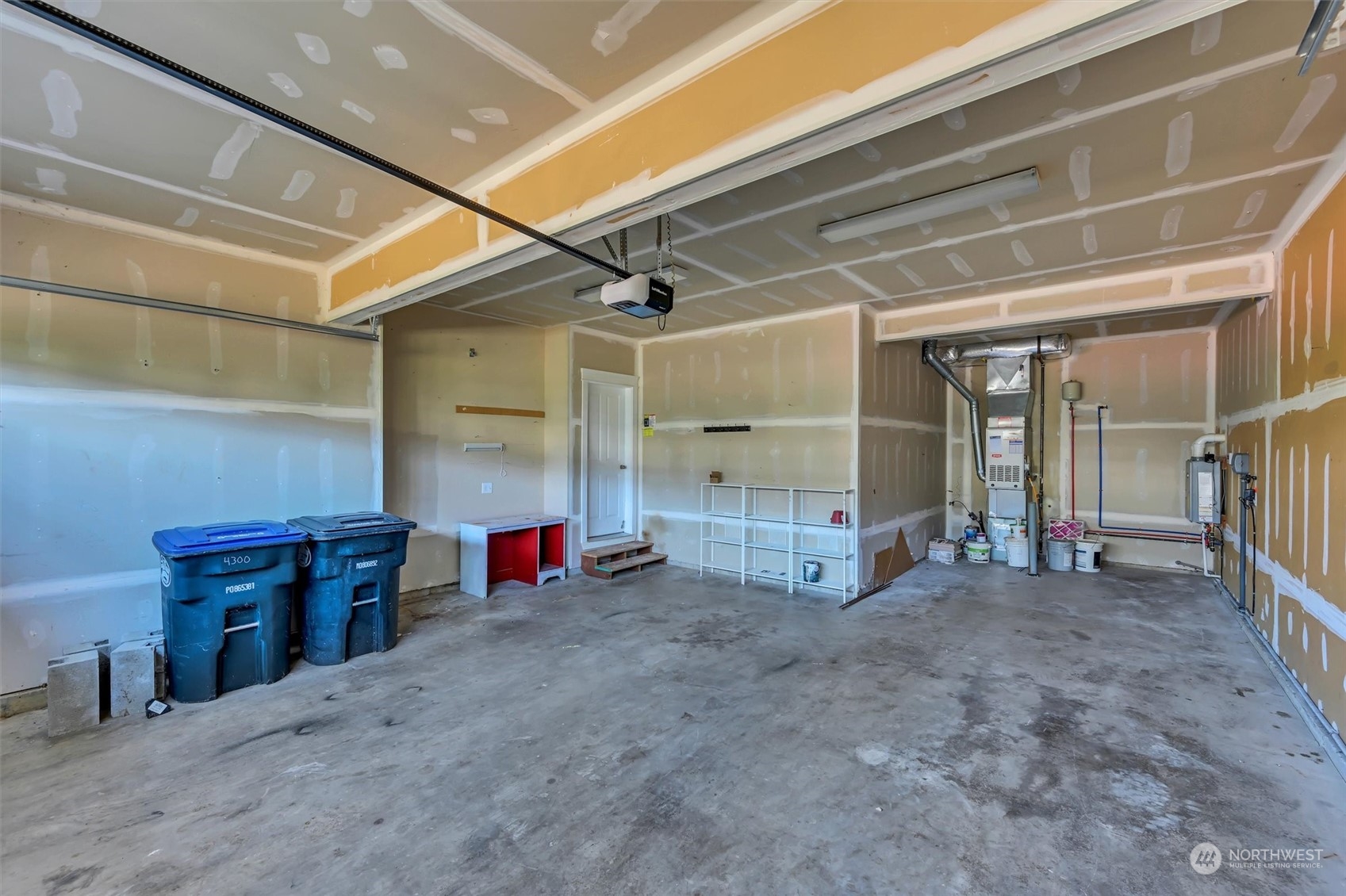 property viewer photo 31