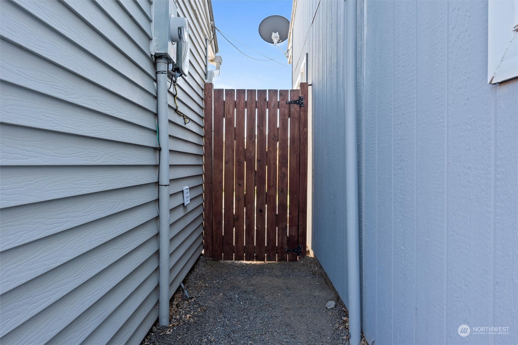 property viewer photo 27