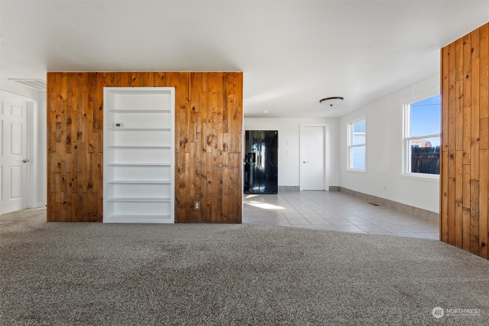 property viewer photo 5