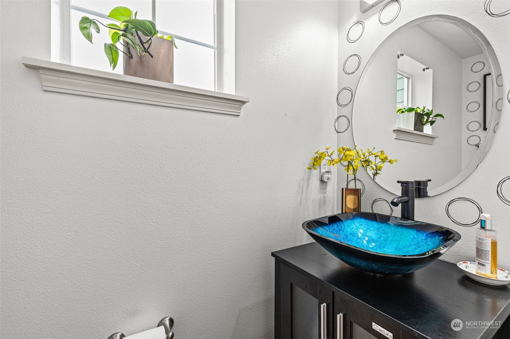 property viewer photo 13