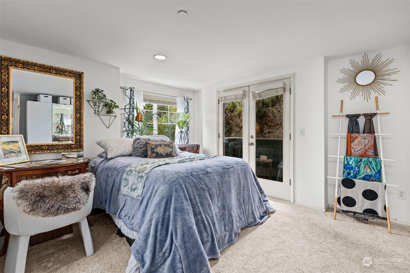 property viewer photo 21
