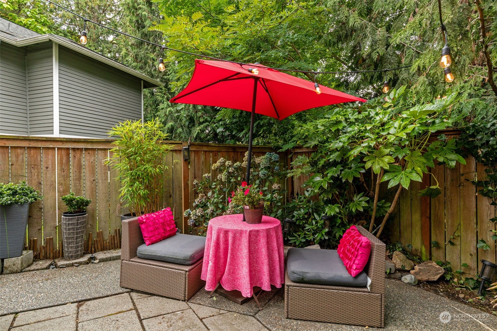 property viewer photo 33