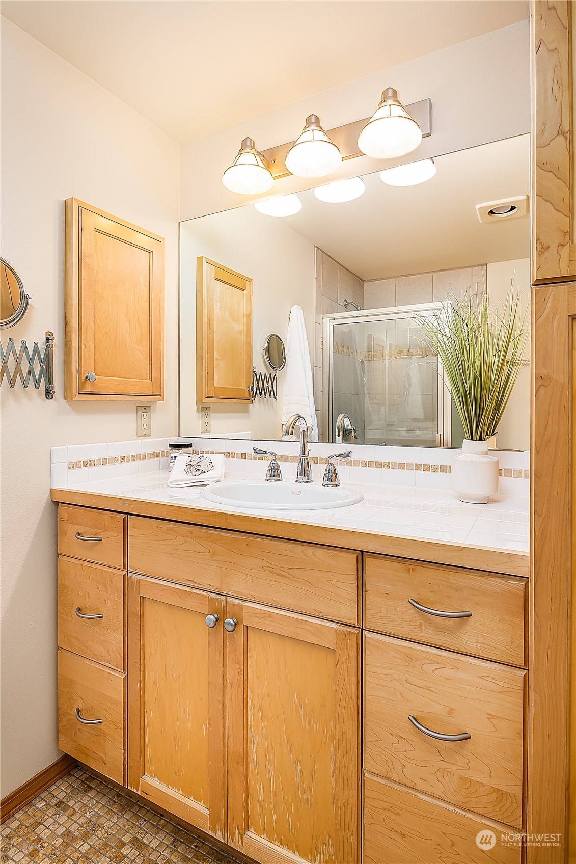 property viewer photo 27