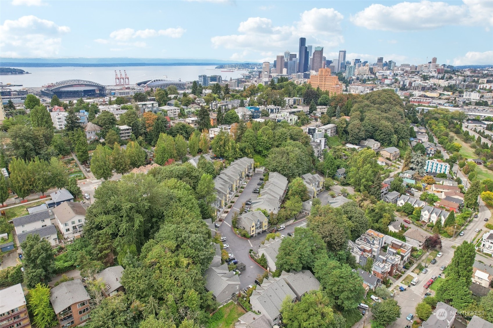 property viewer photo 25
