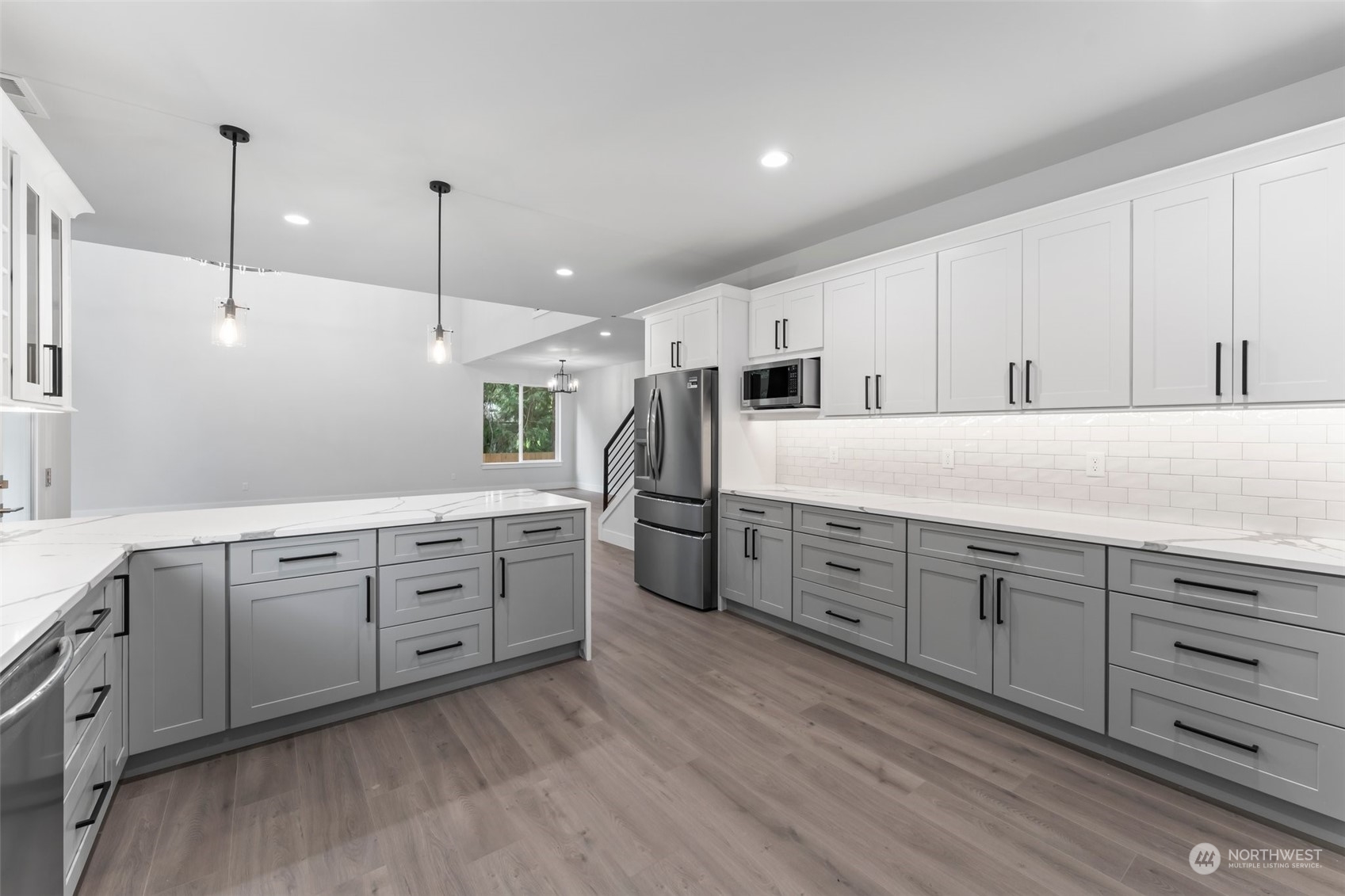 property viewer photo 12