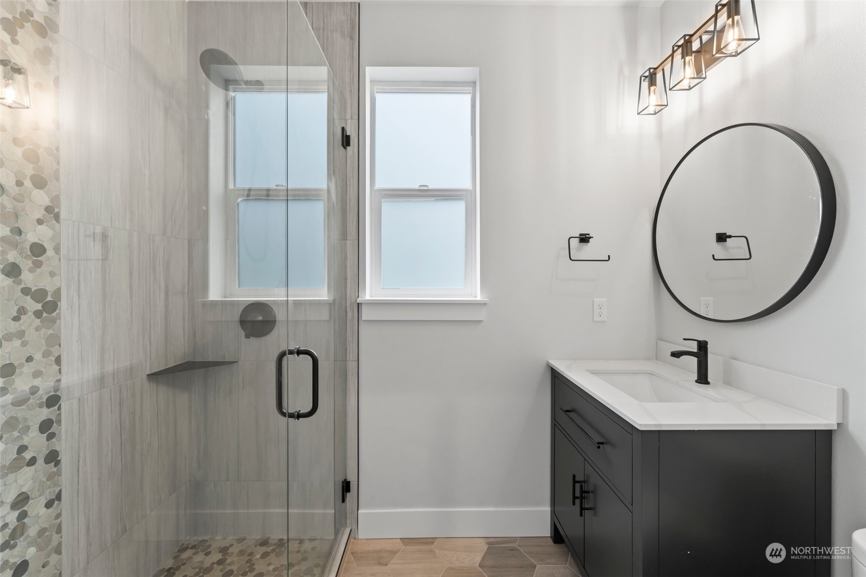 property viewer photo 15