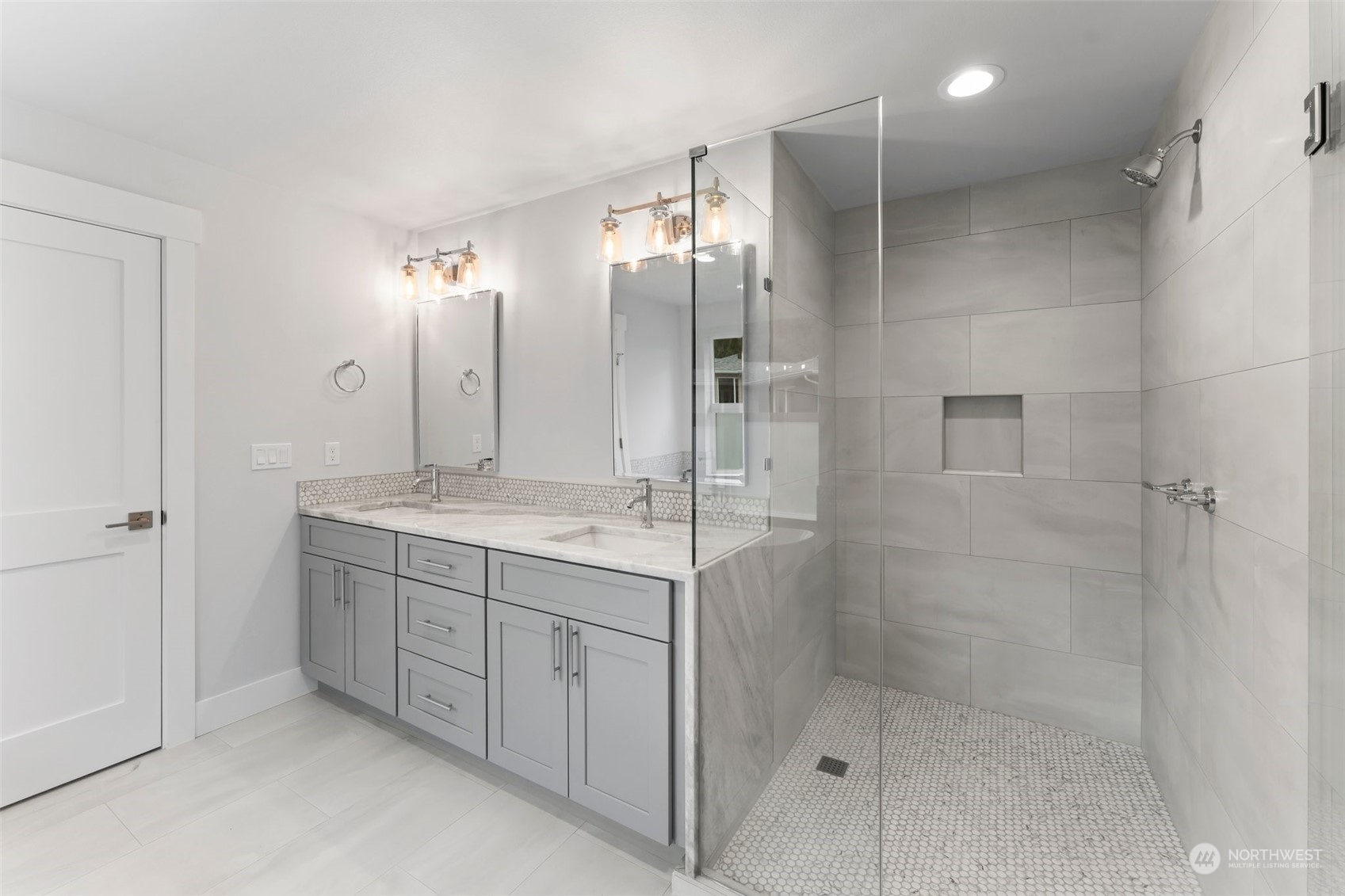 property viewer photo 21