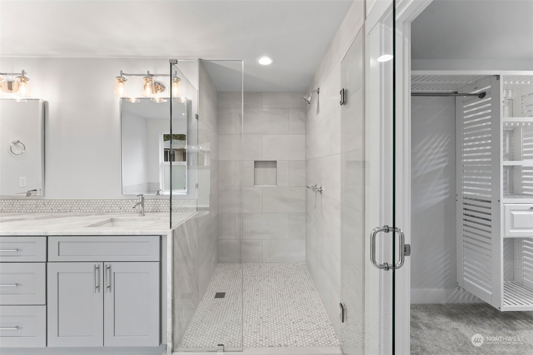 property viewer photo 22