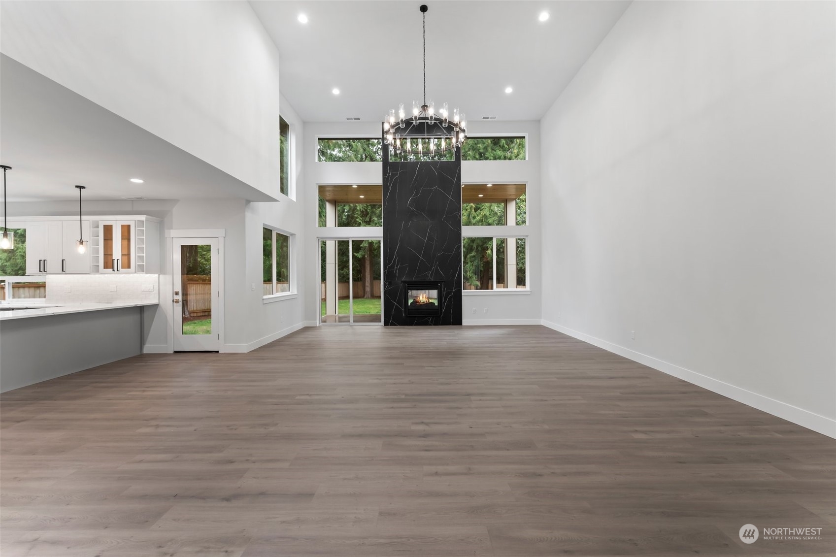 property viewer photo 4